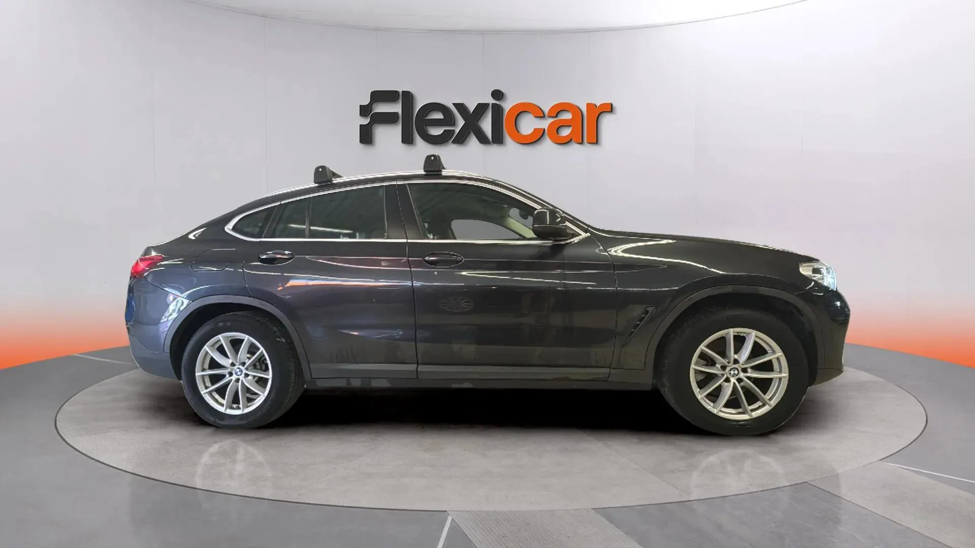 BMW X4 xDrive20d - foto 8
