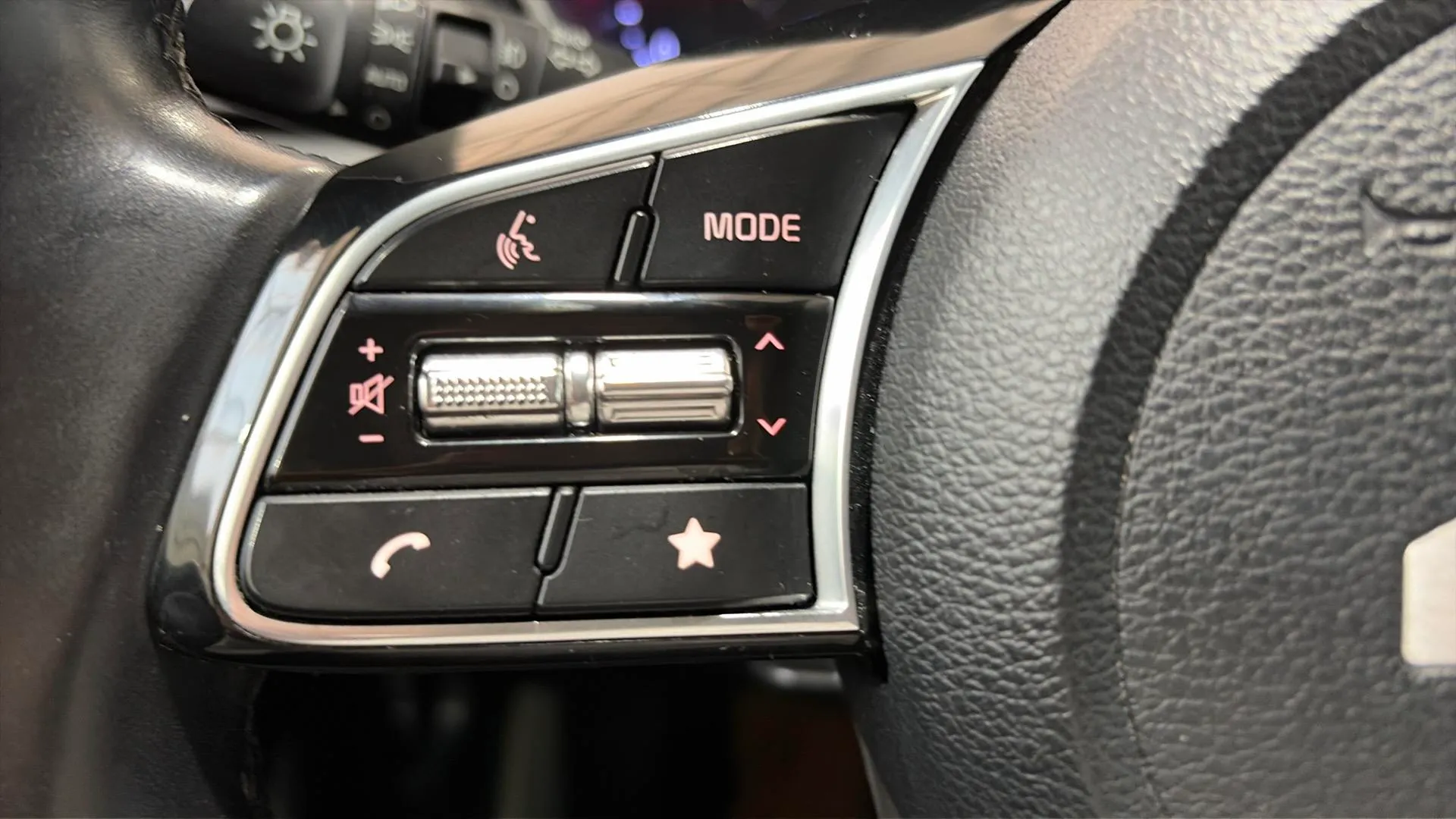 Kia Ceed 1.6 MHEV iMT Drive - foto 23