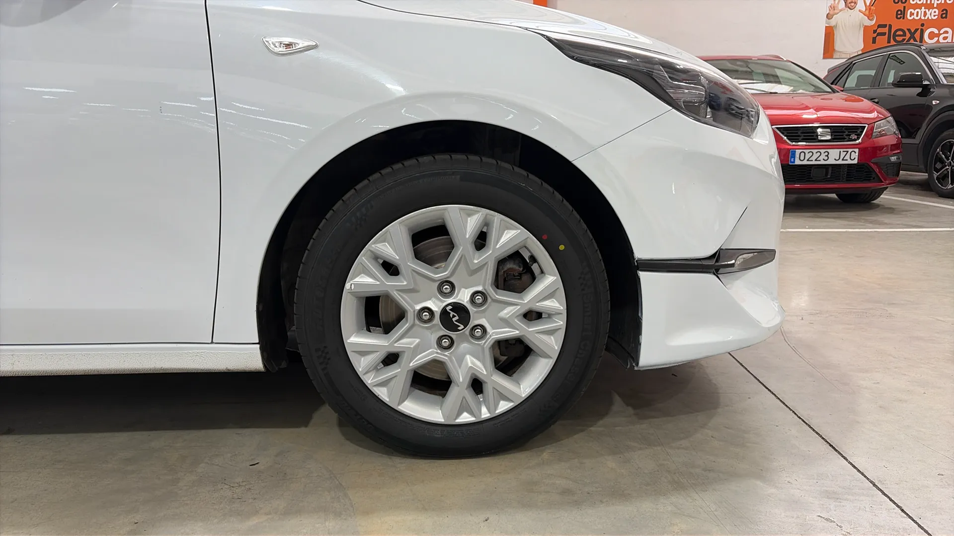 Kia Ceed 1.6 MHEV iMT Drive - foto 17