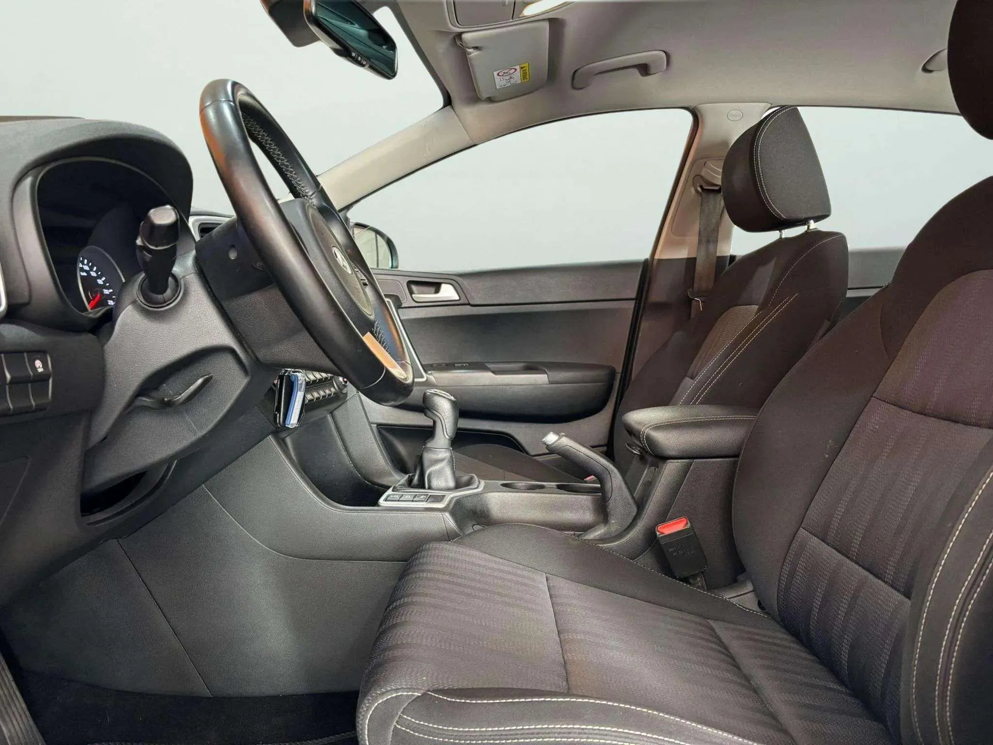 Kia Sportage 1.6 MHEV 4x4 - foto 10