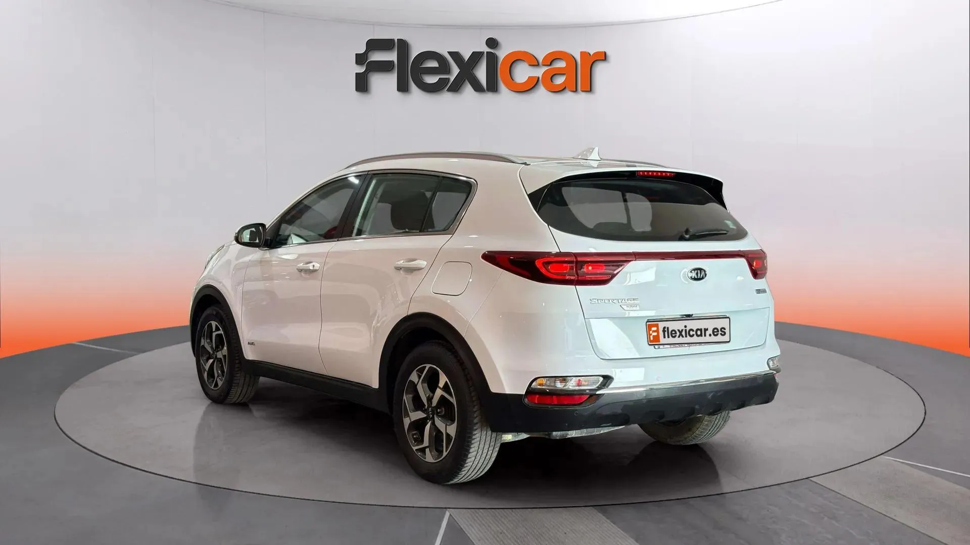 Kia Sportage 1.6 MHEV 4x4 - foto 4
