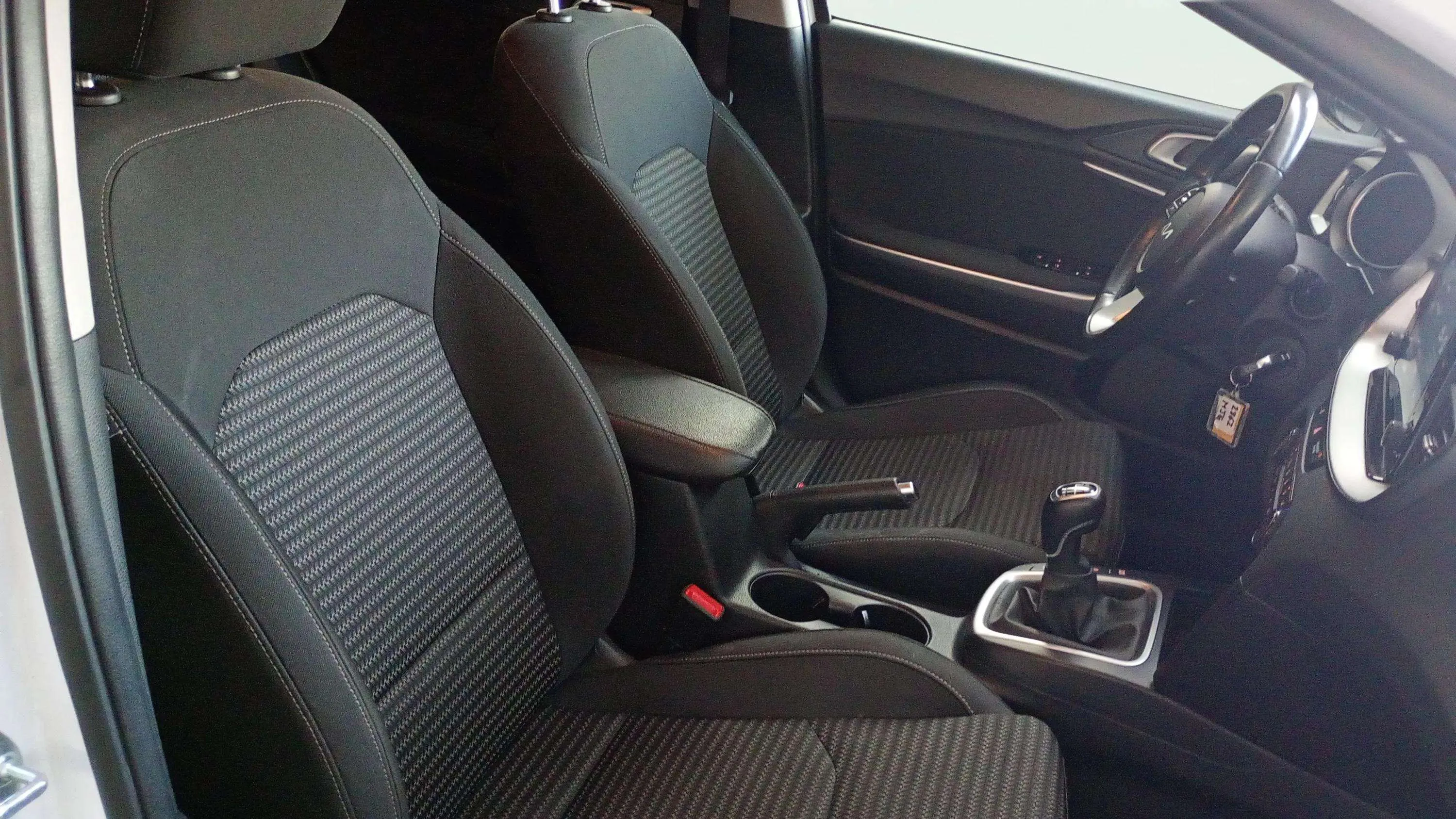 Kia Ceed 1.6 MHEV iMT Drive - foto 20