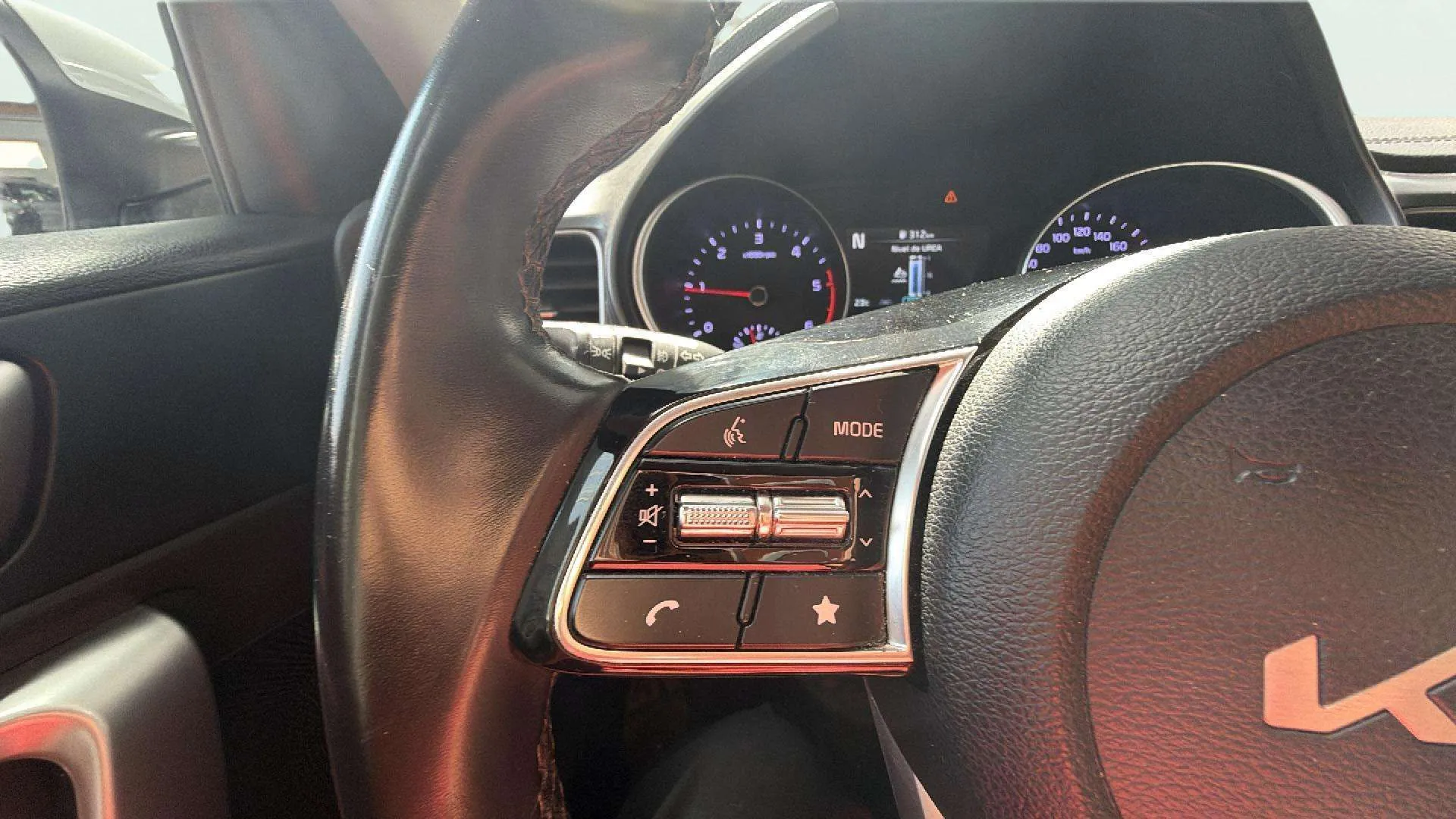 Kia Ceed 1.6 MHEV iMT Drive - foto 21