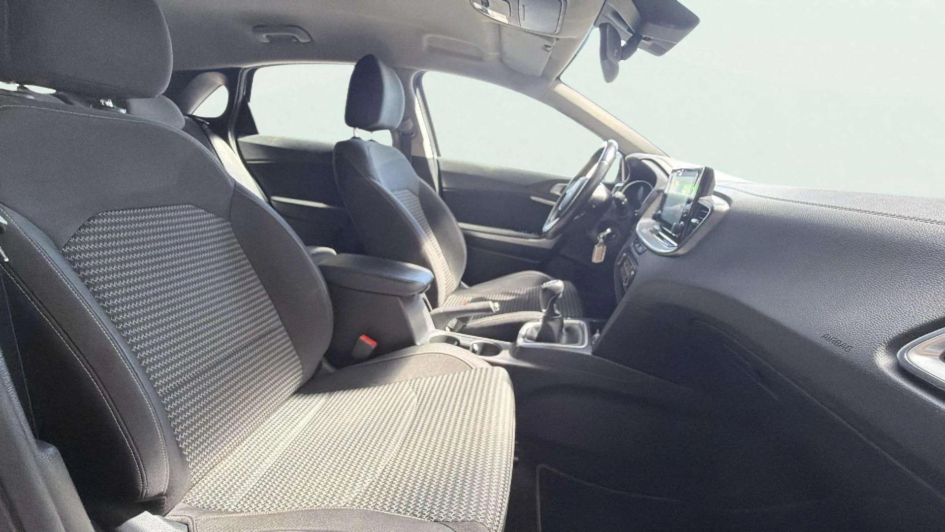 Kia Ceed 1.6 MHEV iMT Drive - foto 18