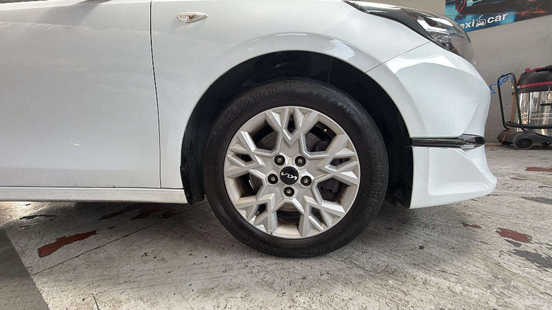 Kia Ceed 1.6 MHEV iMT Drive - foto 14