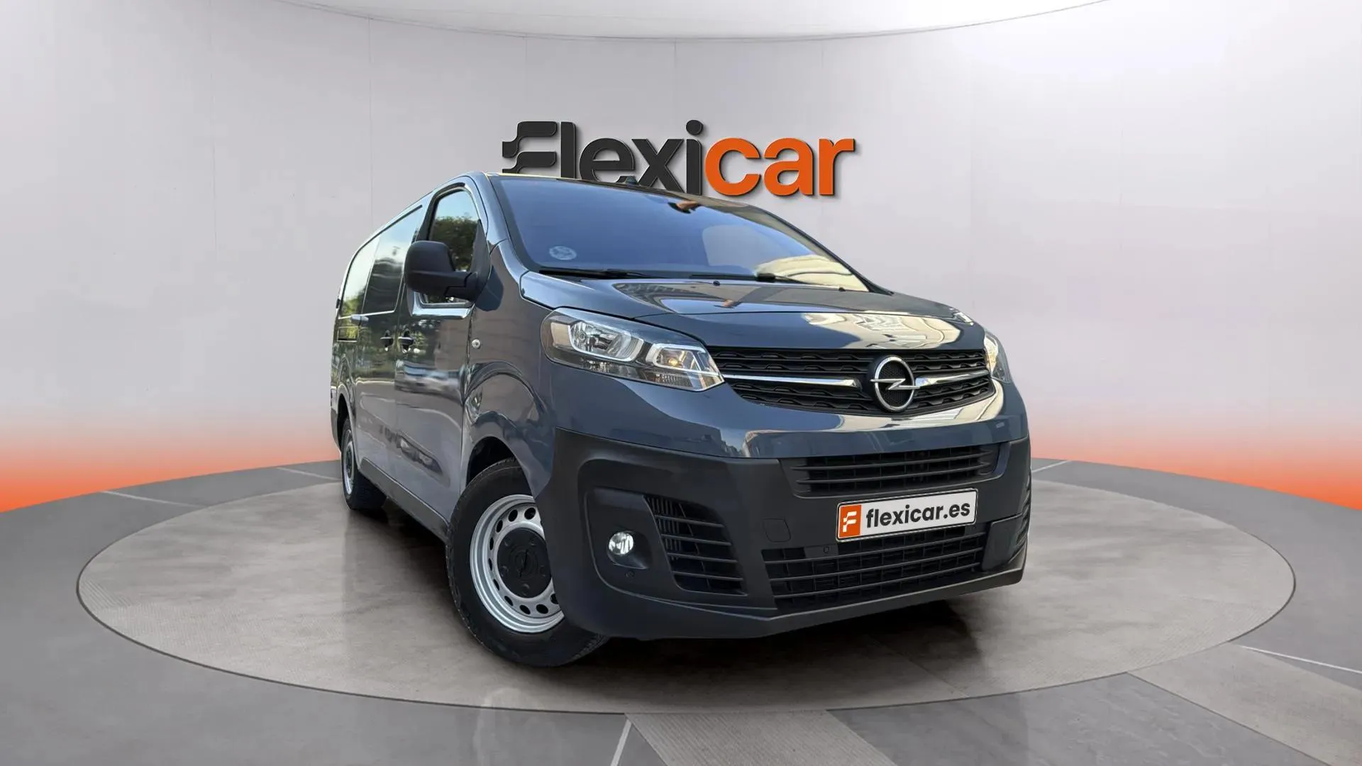Opel Vivaro 2 pl. - foto 1