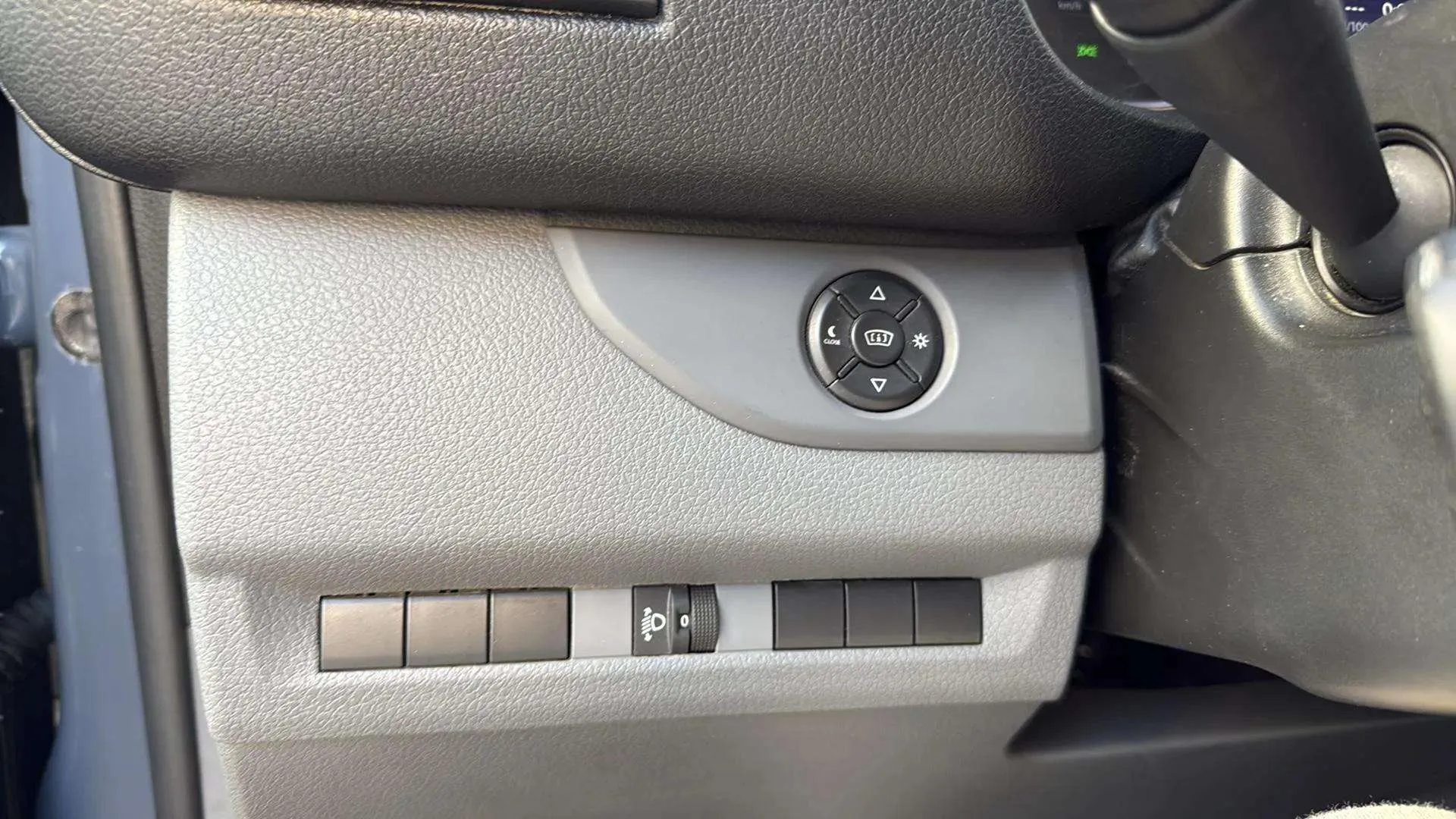 Opel Vivaro 2 pl. - foto 15