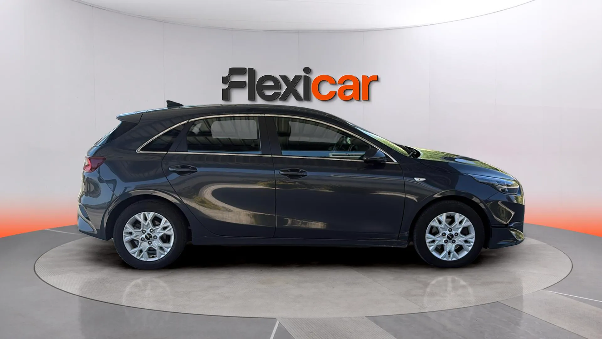 Kia Ceed 1.6 MHEV iMT Drive - foto 8