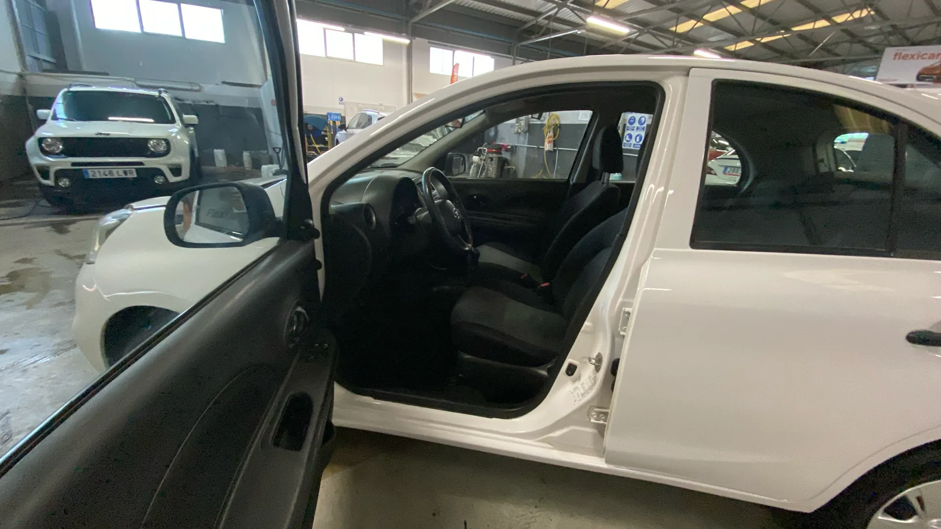 Nissan Micra 1.2G Acenta - foto 9