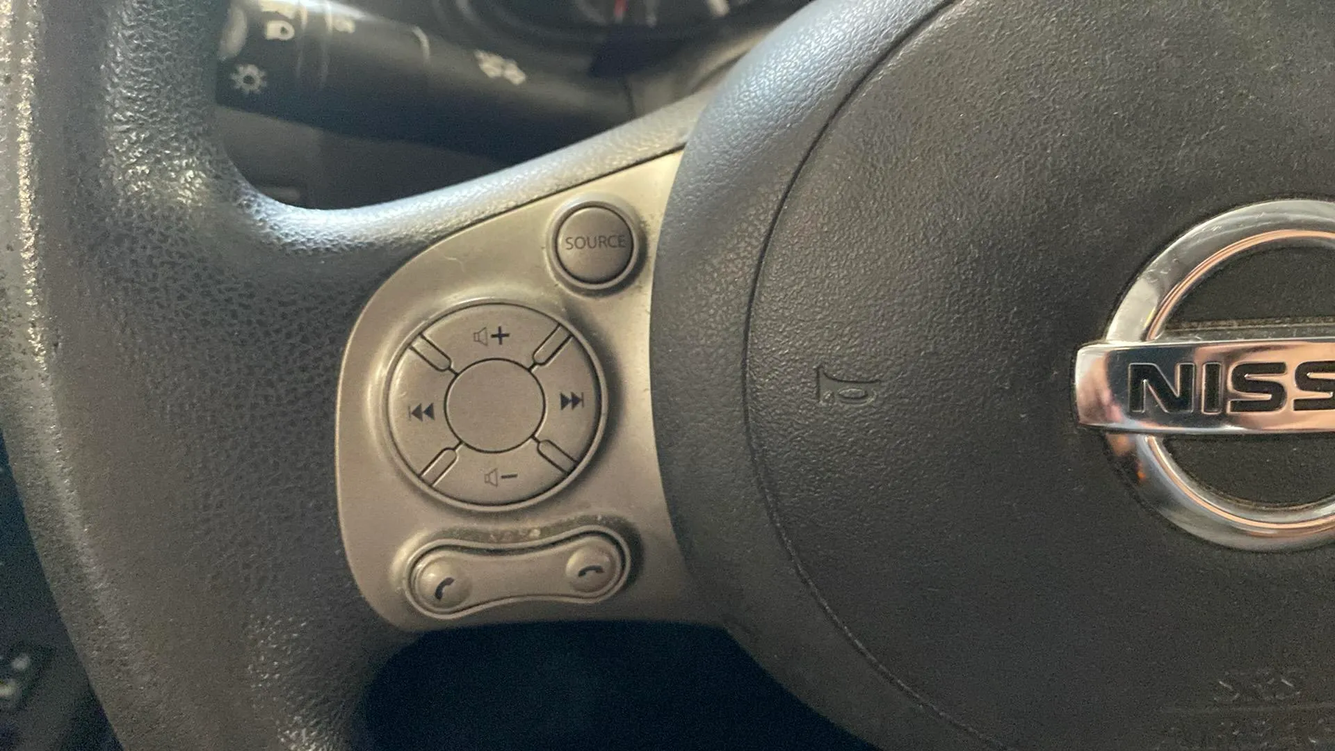Nissan Micra 1.2G Acenta - foto 26