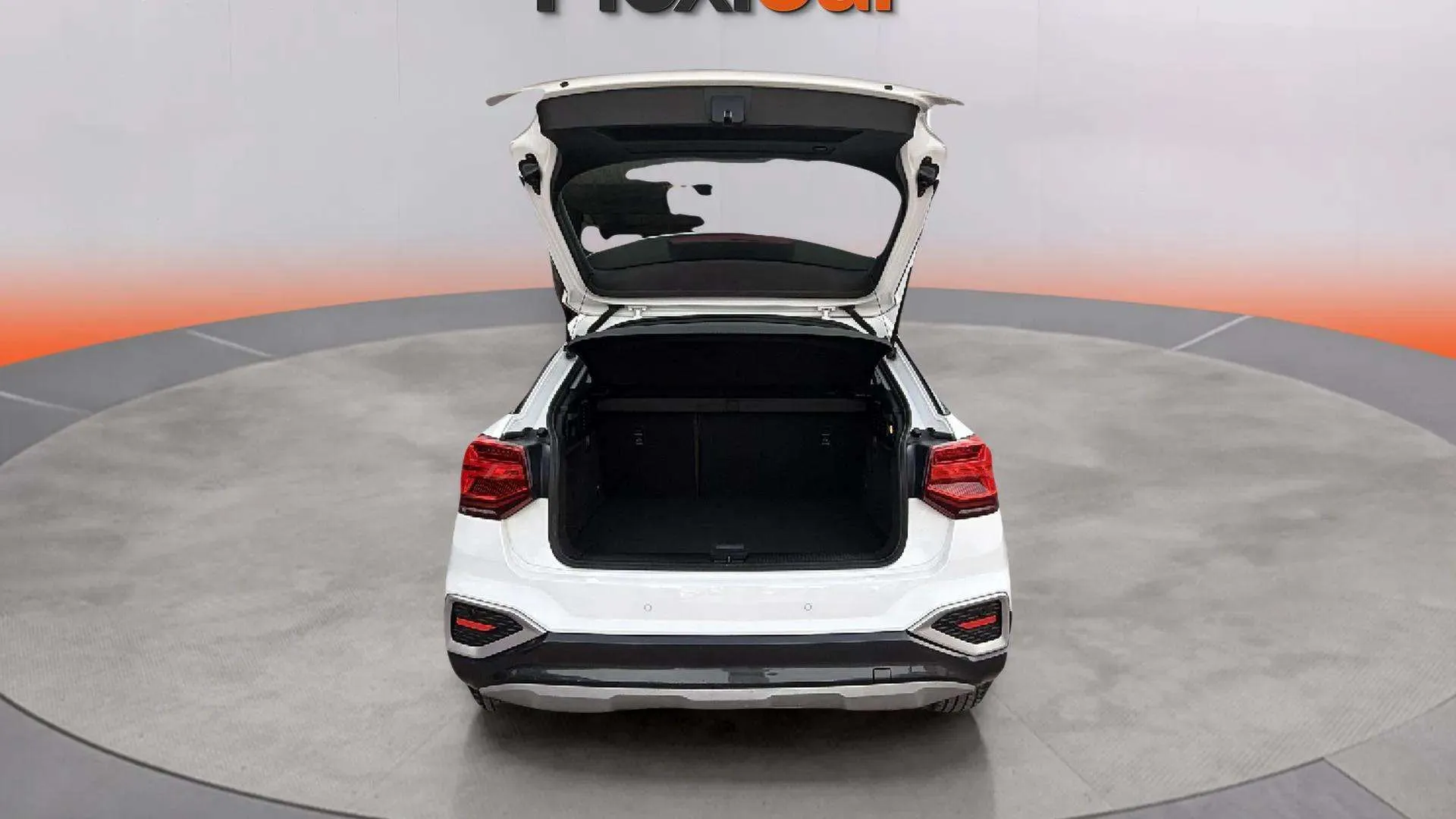 Audi Q2 Advanced 35 TFSI S tronic - foto 13