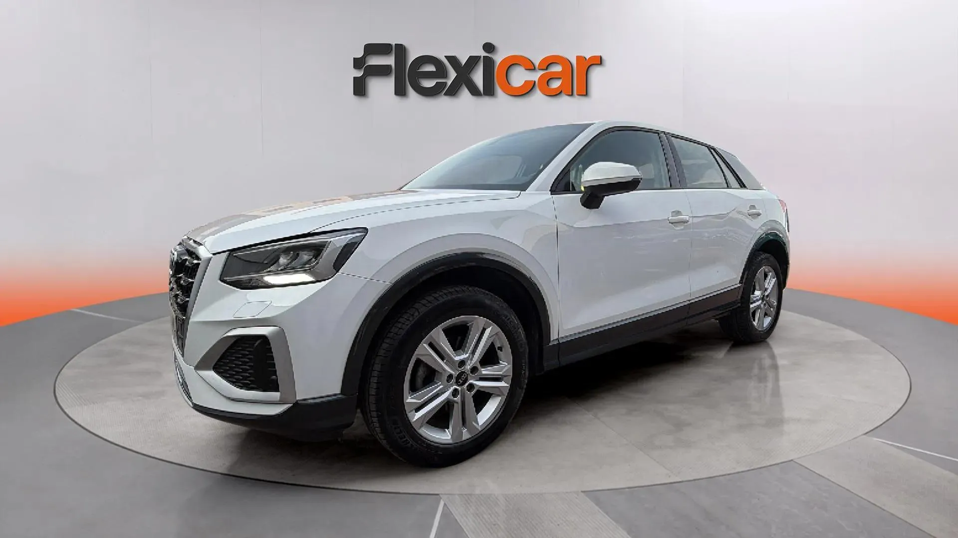 Audi Q2 Advanced 35 TFSI S tronic - foto 9