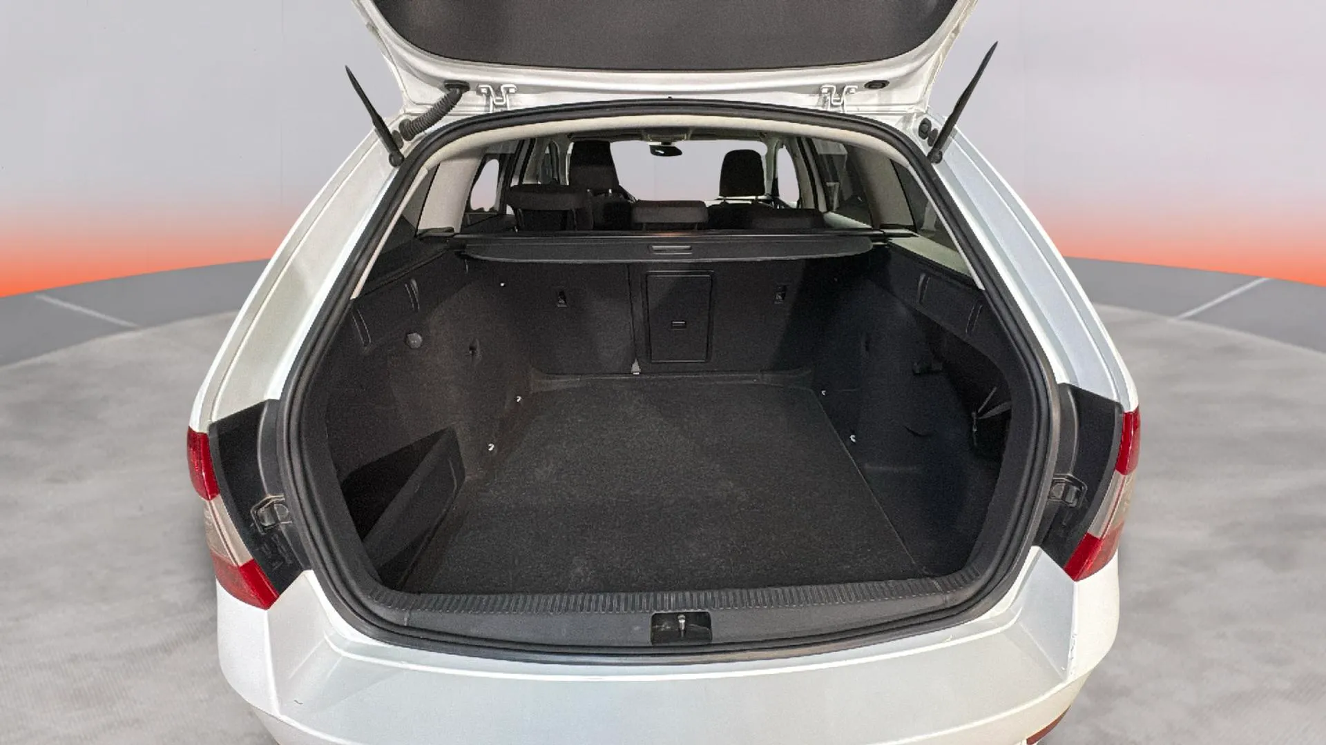Škoda Octavia 1.0 TSI Active - foto 7