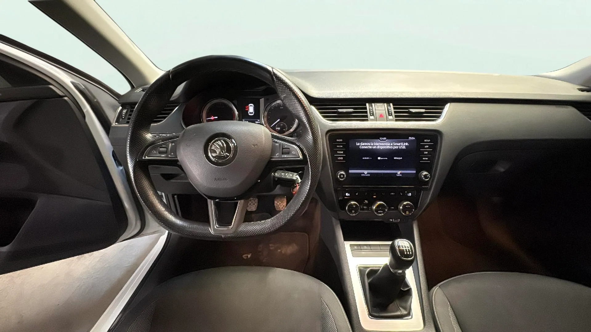 Škoda Octavia 1.0 TSI Active - foto 24
