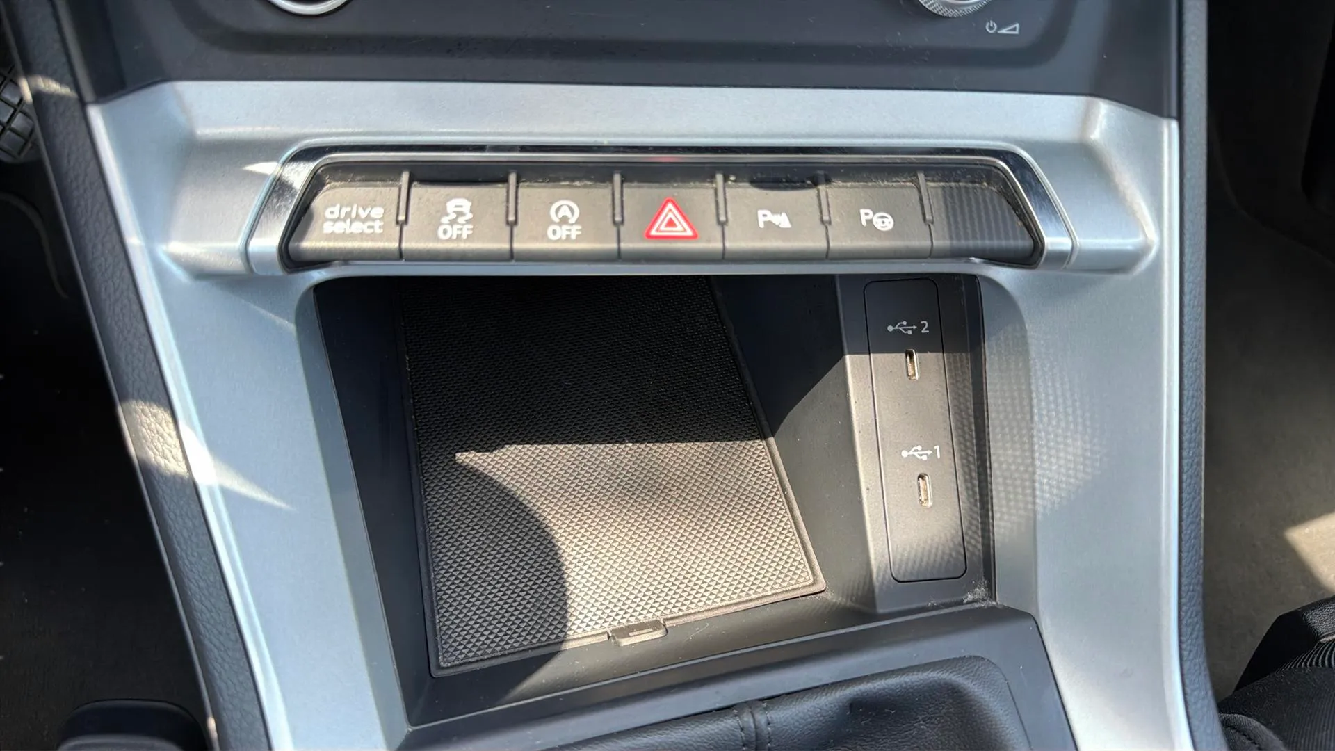 Audi Q3 Advanced 35 TDI - foto 18