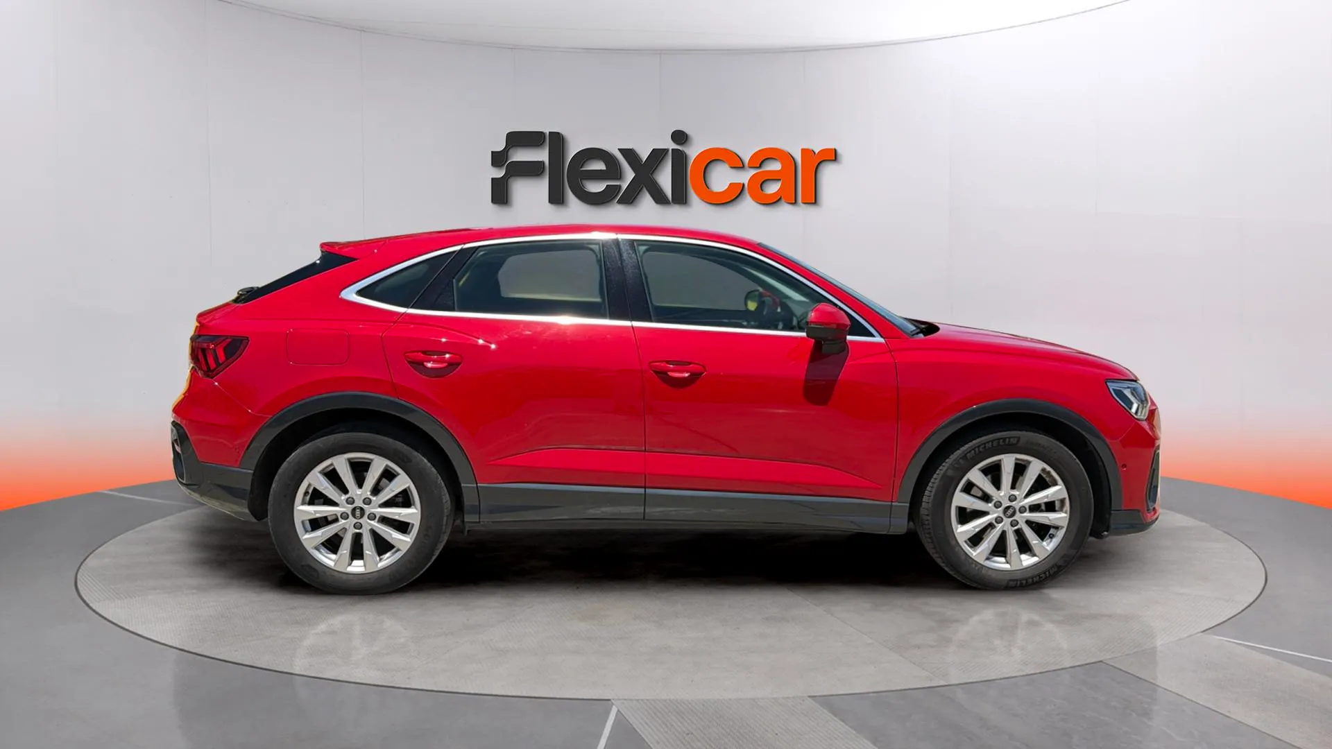 Audi Q3 Advanced 35 TDI - foto 8