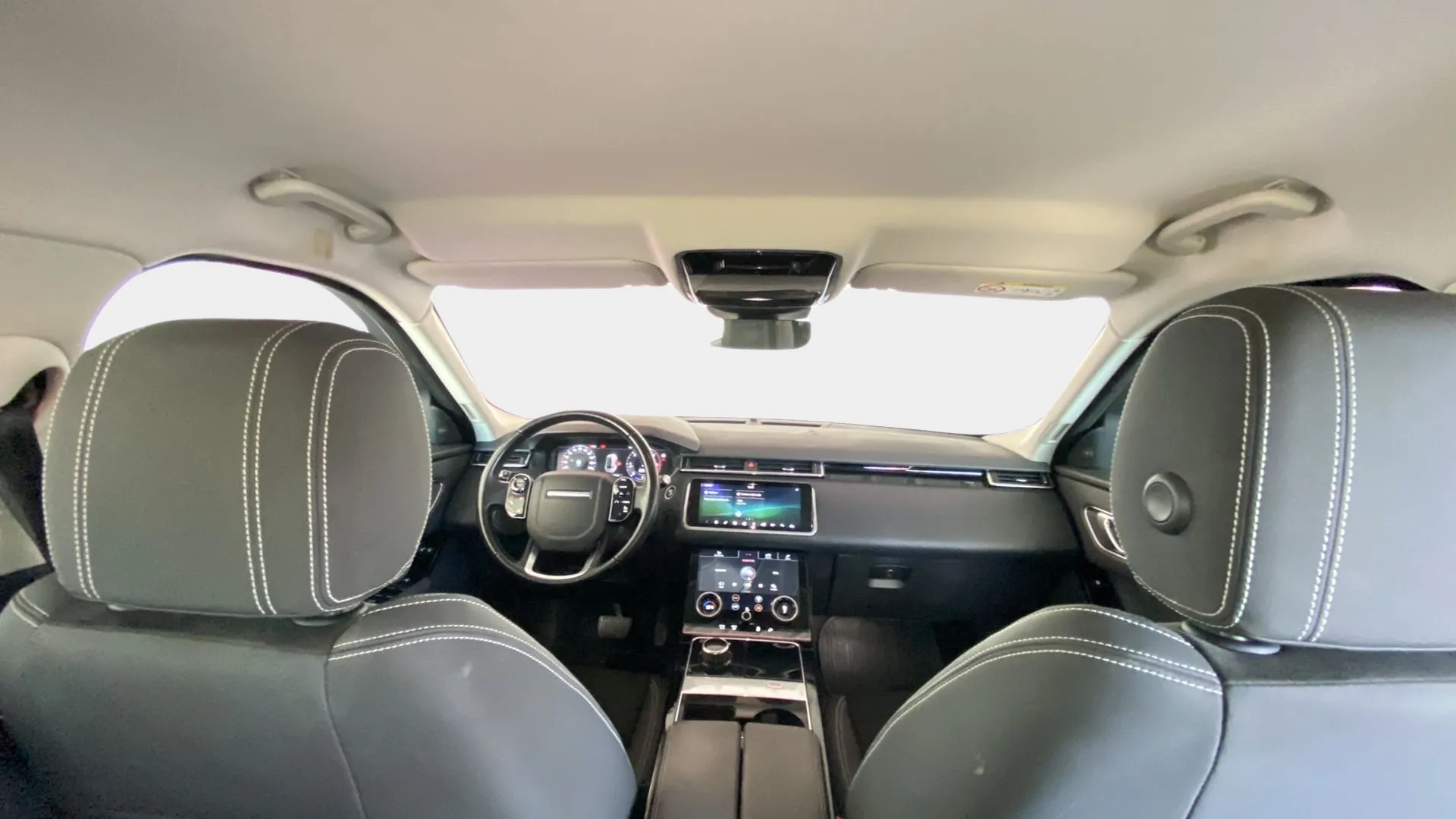 Land Rover Range Rover Velar 2.0 D180 4WD - foto 21