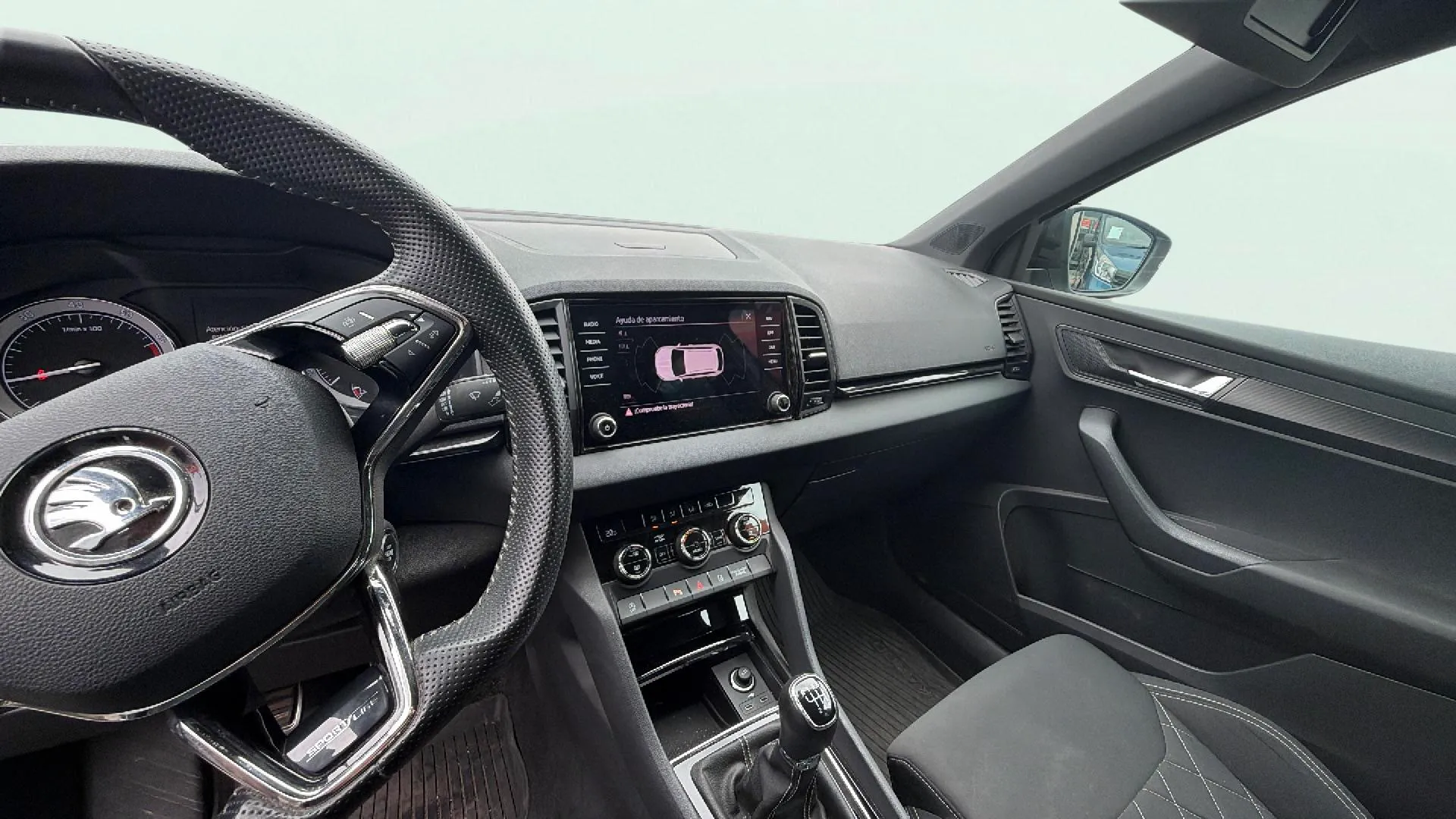 Škoda Karoq 1.0 TSI Active - foto 6