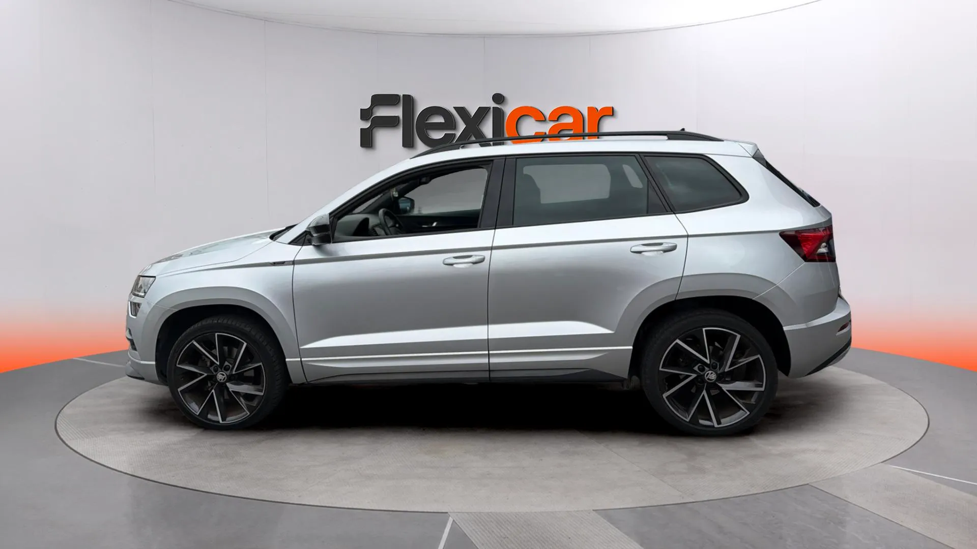 Škoda Karoq 1.0 TSI Active - foto 5