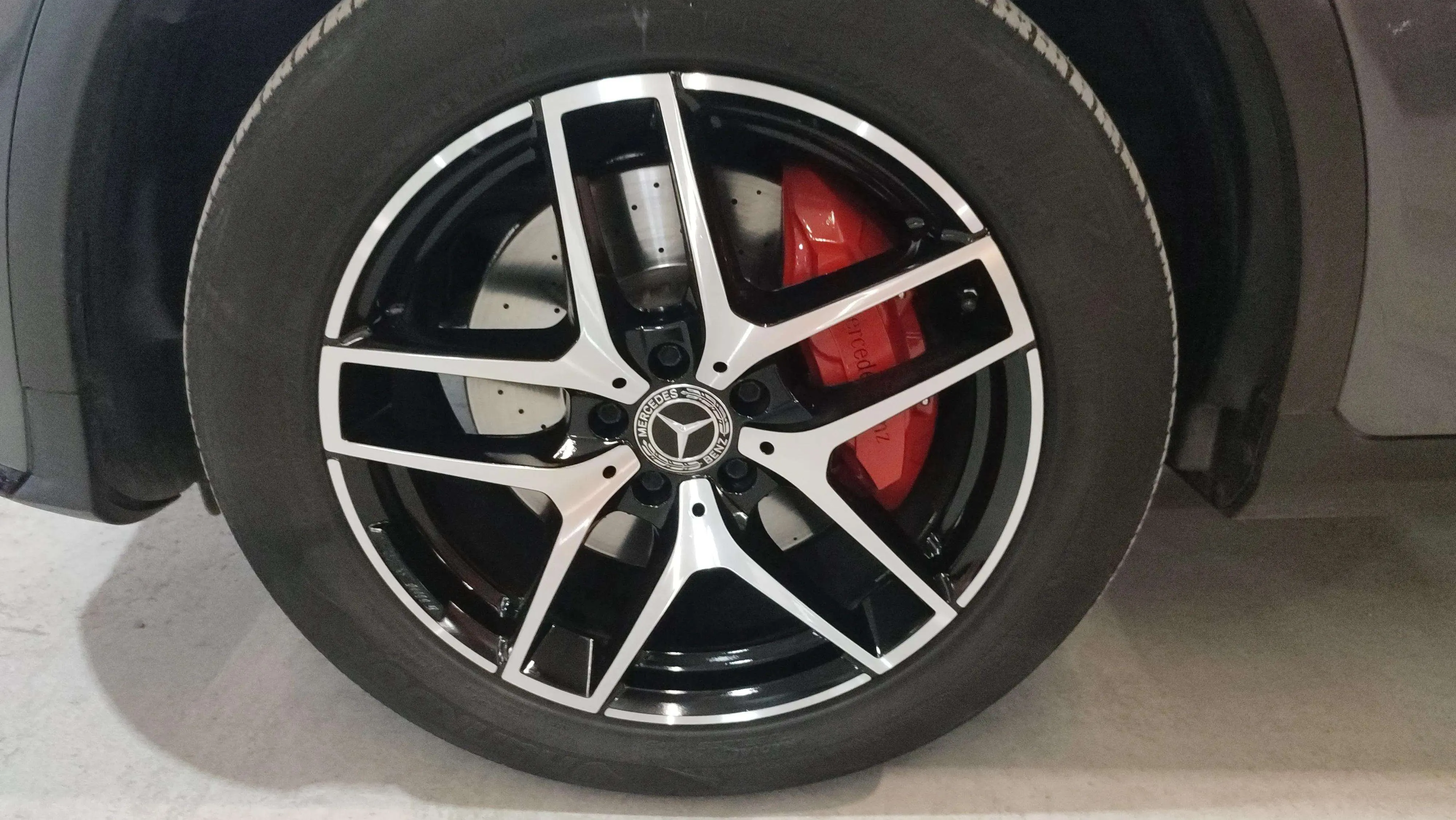 Mercedes-Benz GLC 250 4MATIC - foto 5