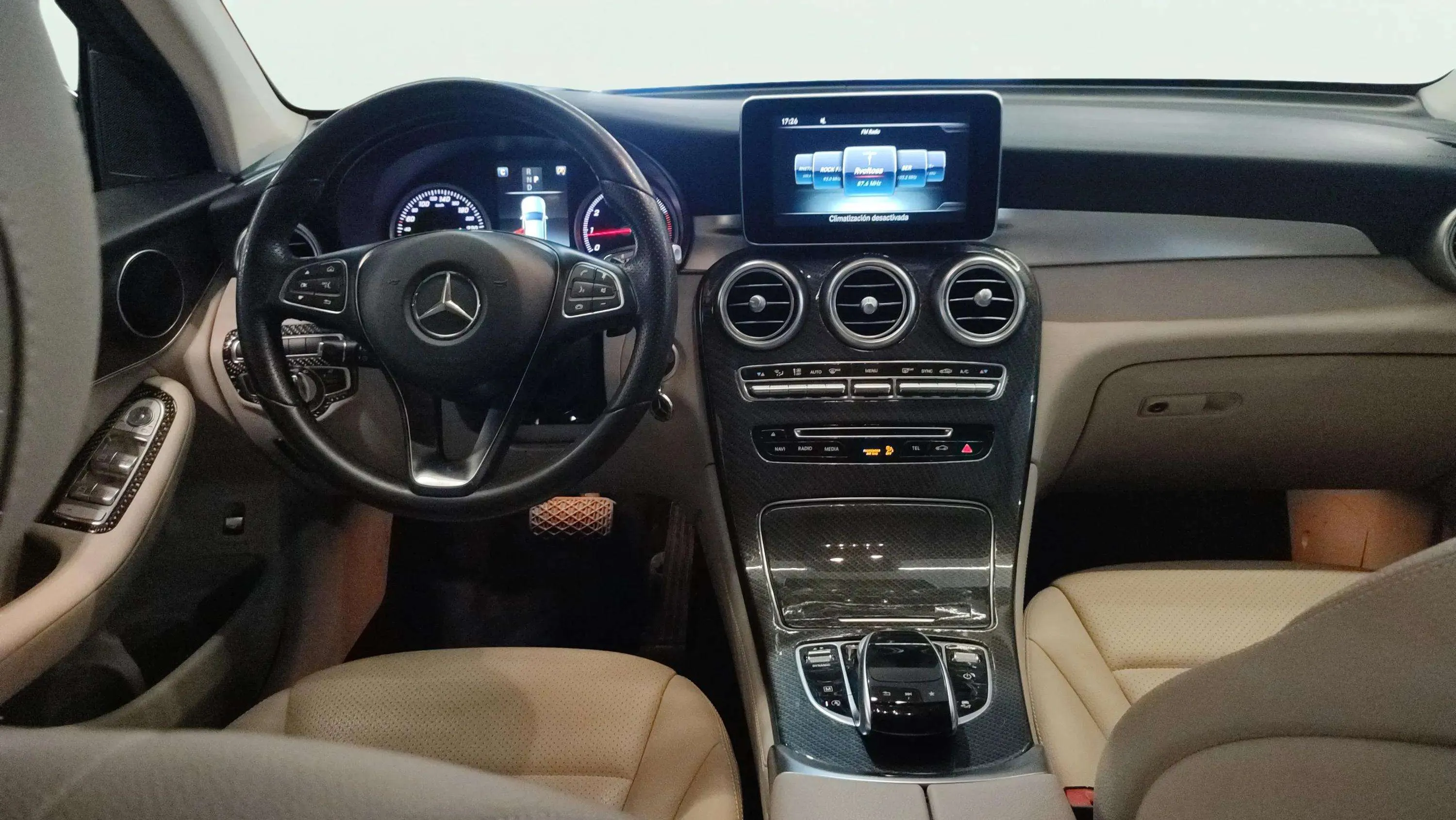 Mercedes-Benz GLC 250 4MATIC - foto 15