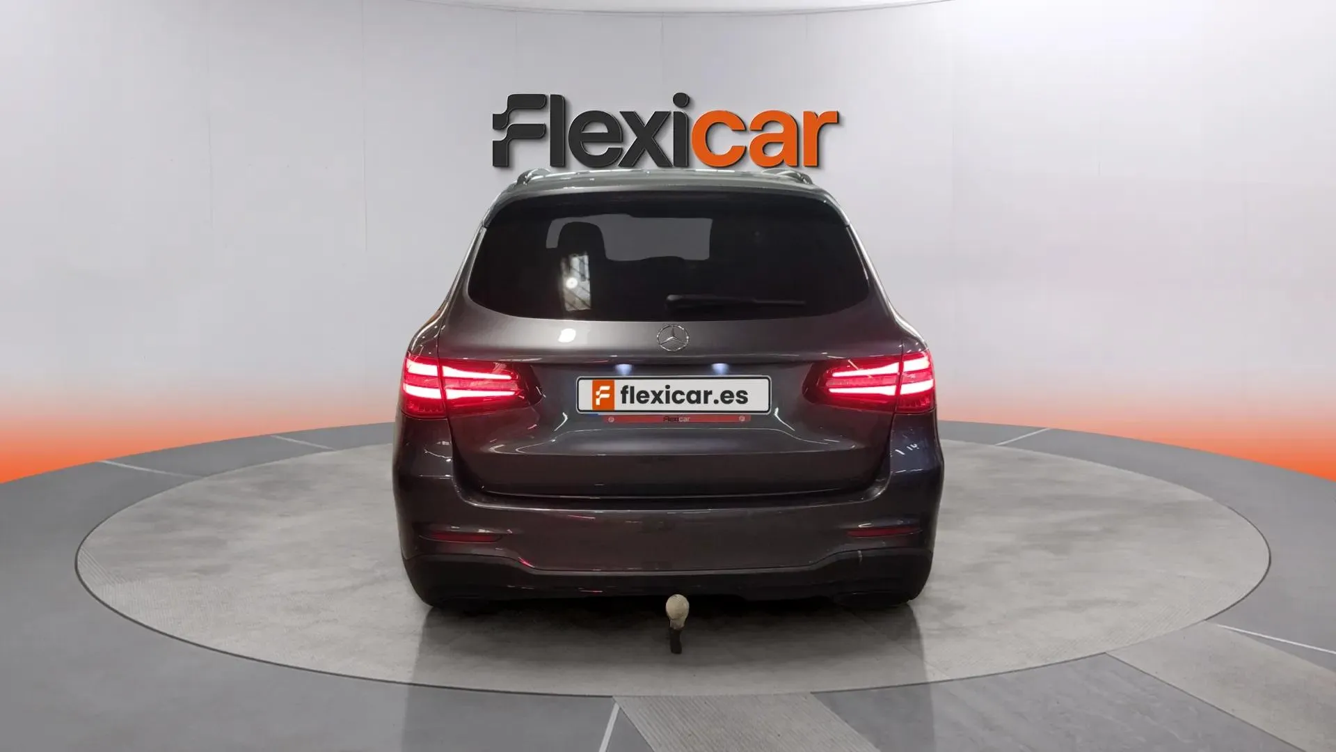 Mercedes-Benz GLC 250 4MATIC - foto 4