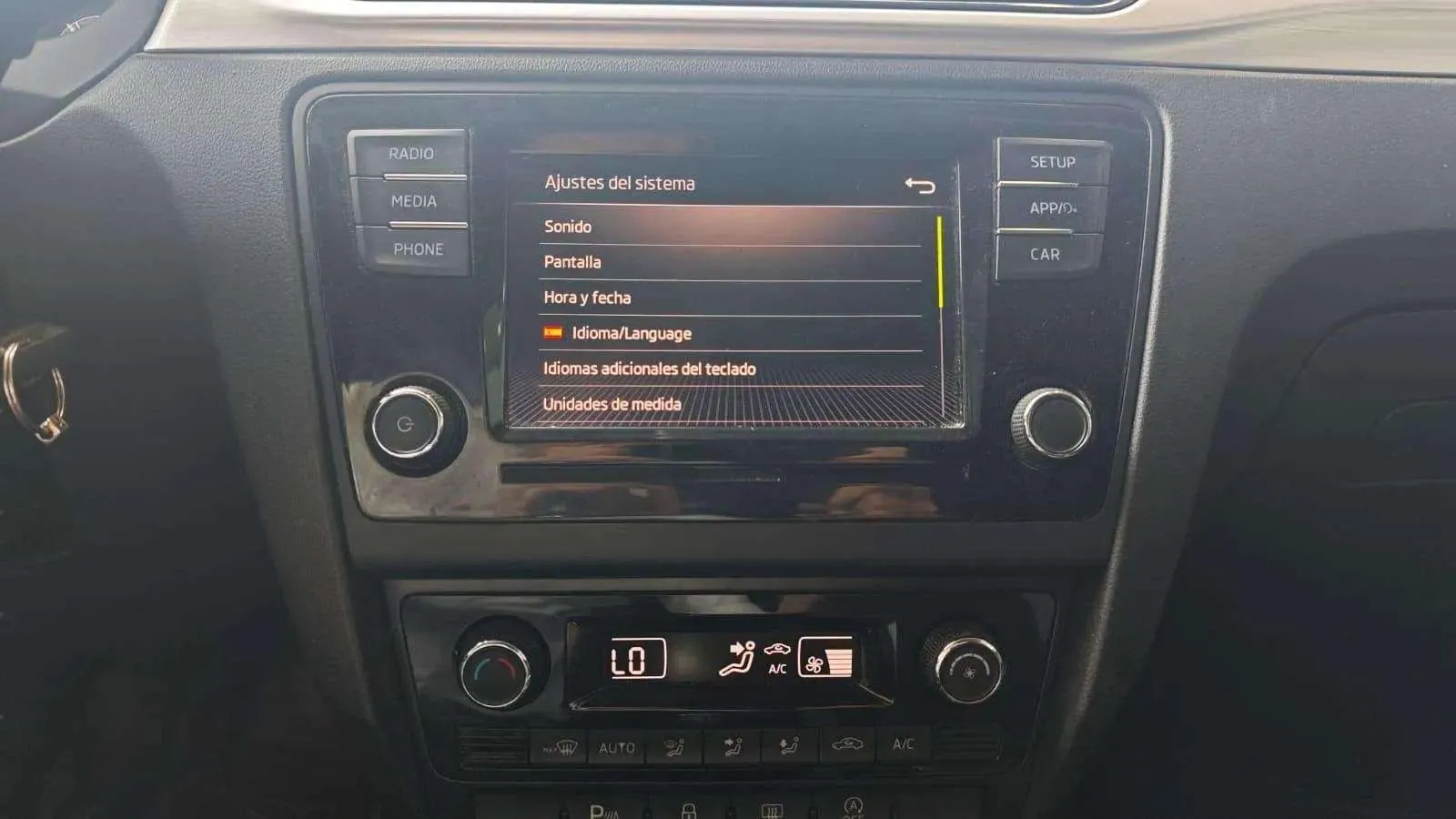 Škoda Rapid 1.0 TSI Like Spaceback - foto 18