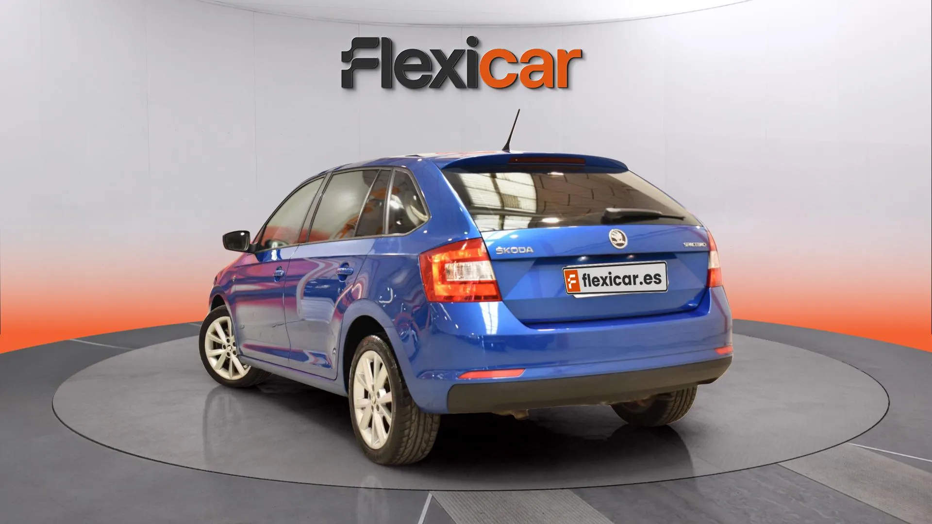 Škoda Rapid 1.0 TSI Like Spaceback - foto 5
