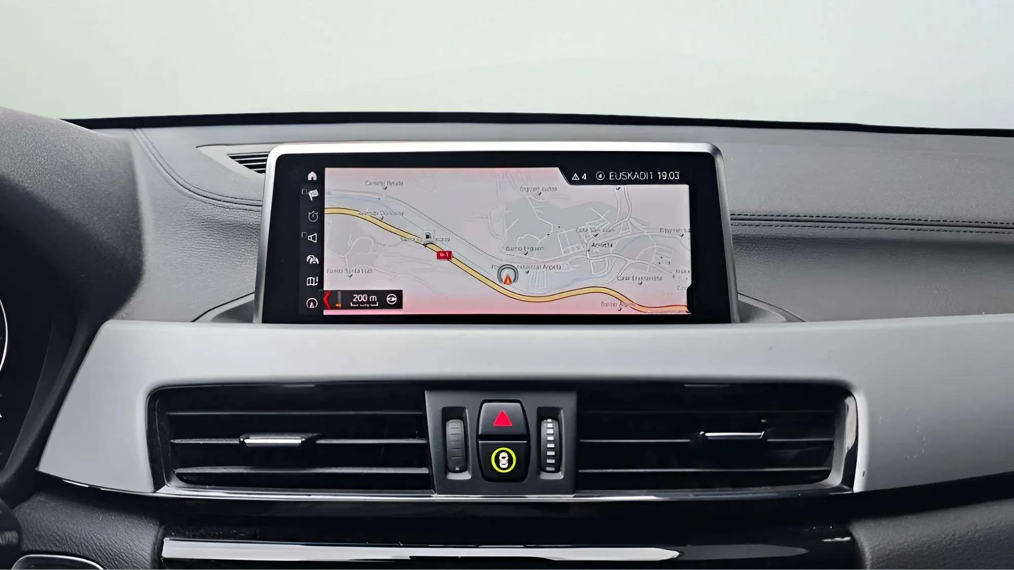BMW X2 sDrive18d - foto 19