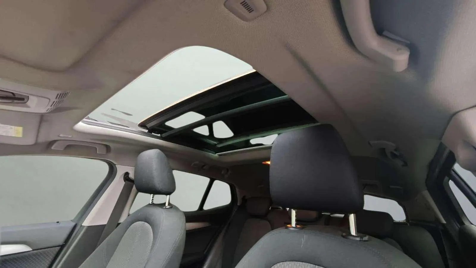 BMW X2 sDrive18d - foto 30