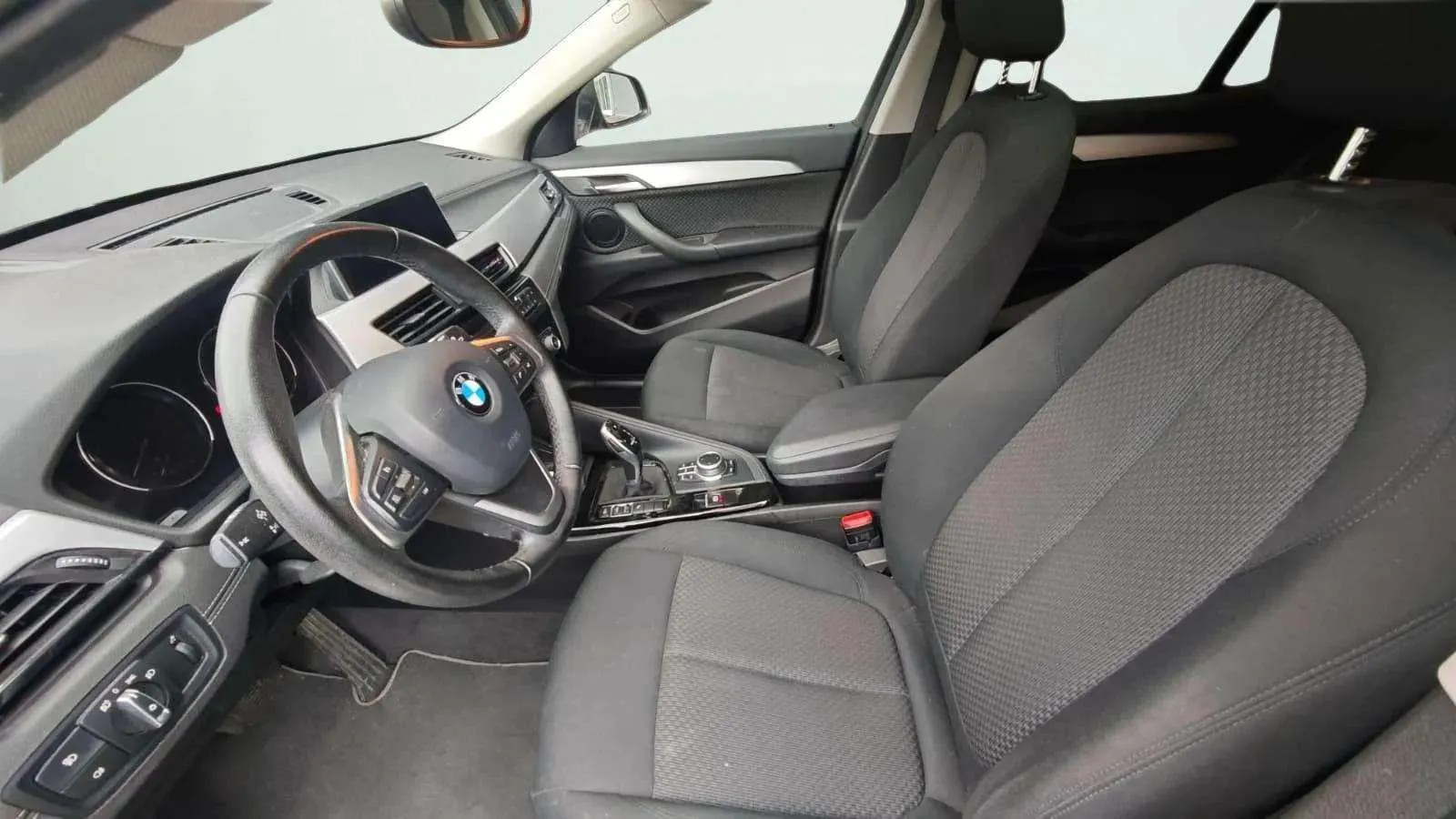 BMW X2 sDrive18d - foto 29