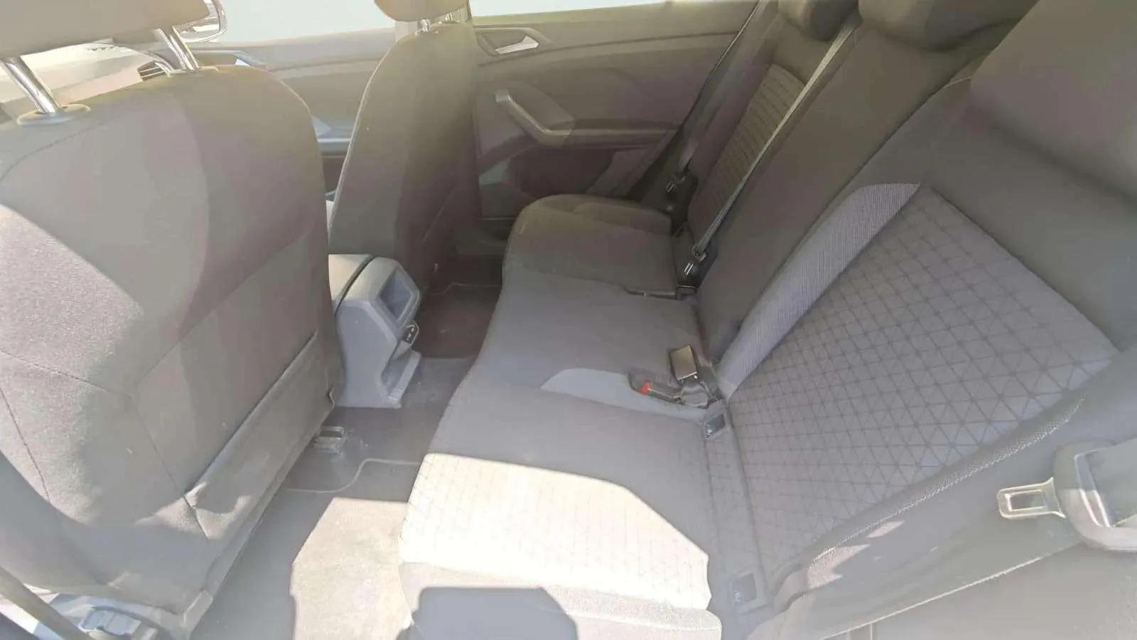 Volkswagen T-Cross Advance 1.0 TSI - foto 25
