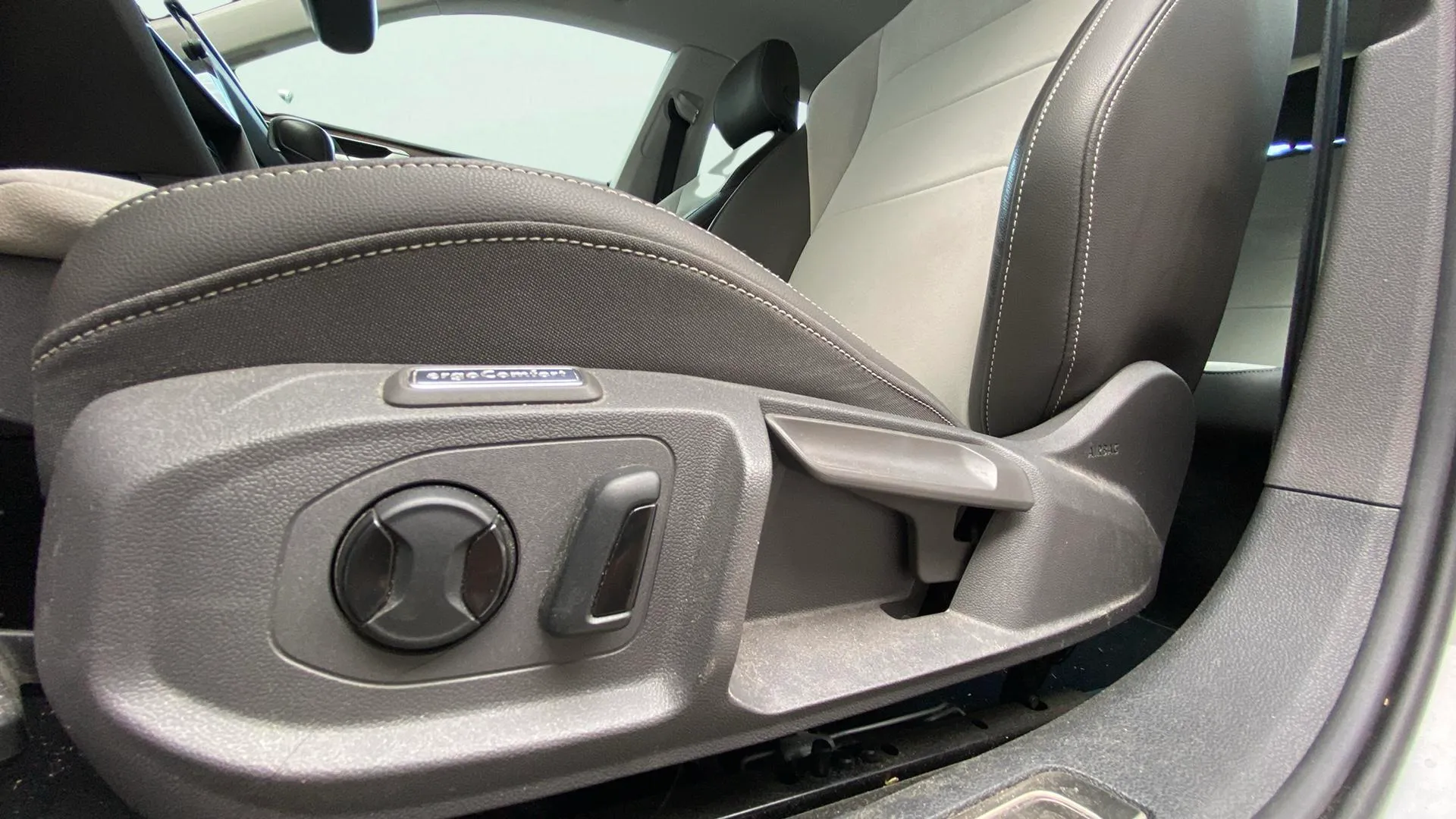 Volkswagen Arteon Elegance 2.0 TDI DSG - foto 22