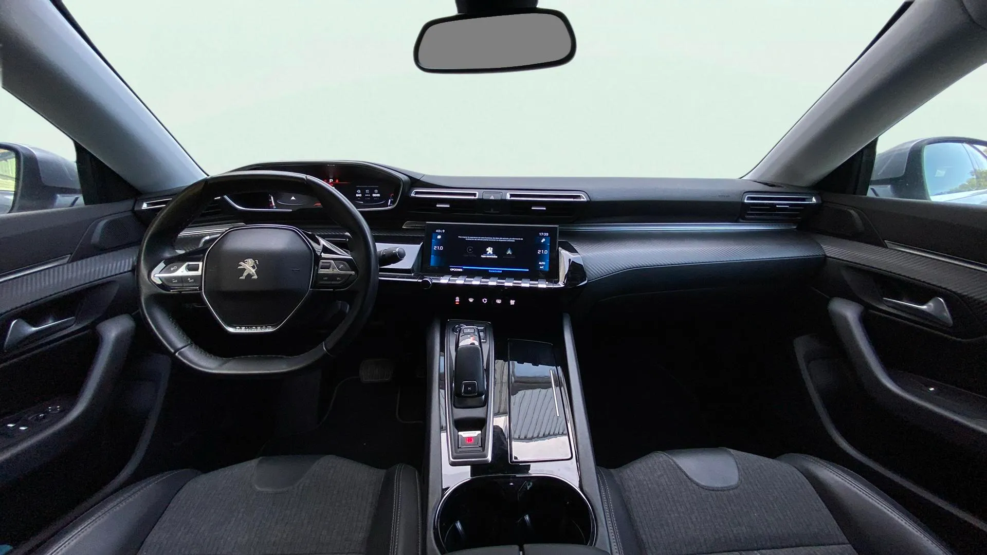 Peugeot 508 Allure BlueHDi 130 EAT8 - foto 17