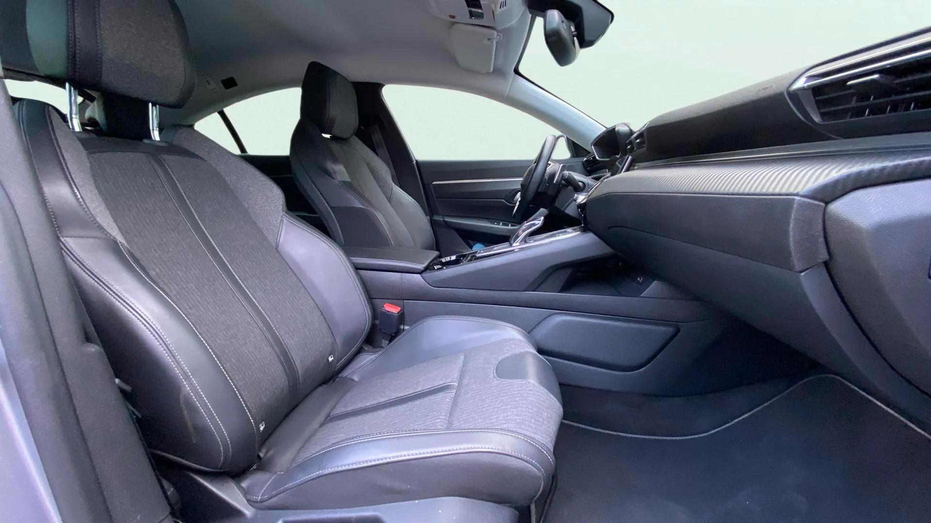 Peugeot 508 Allure BlueHDi 130 EAT8 - foto 13
