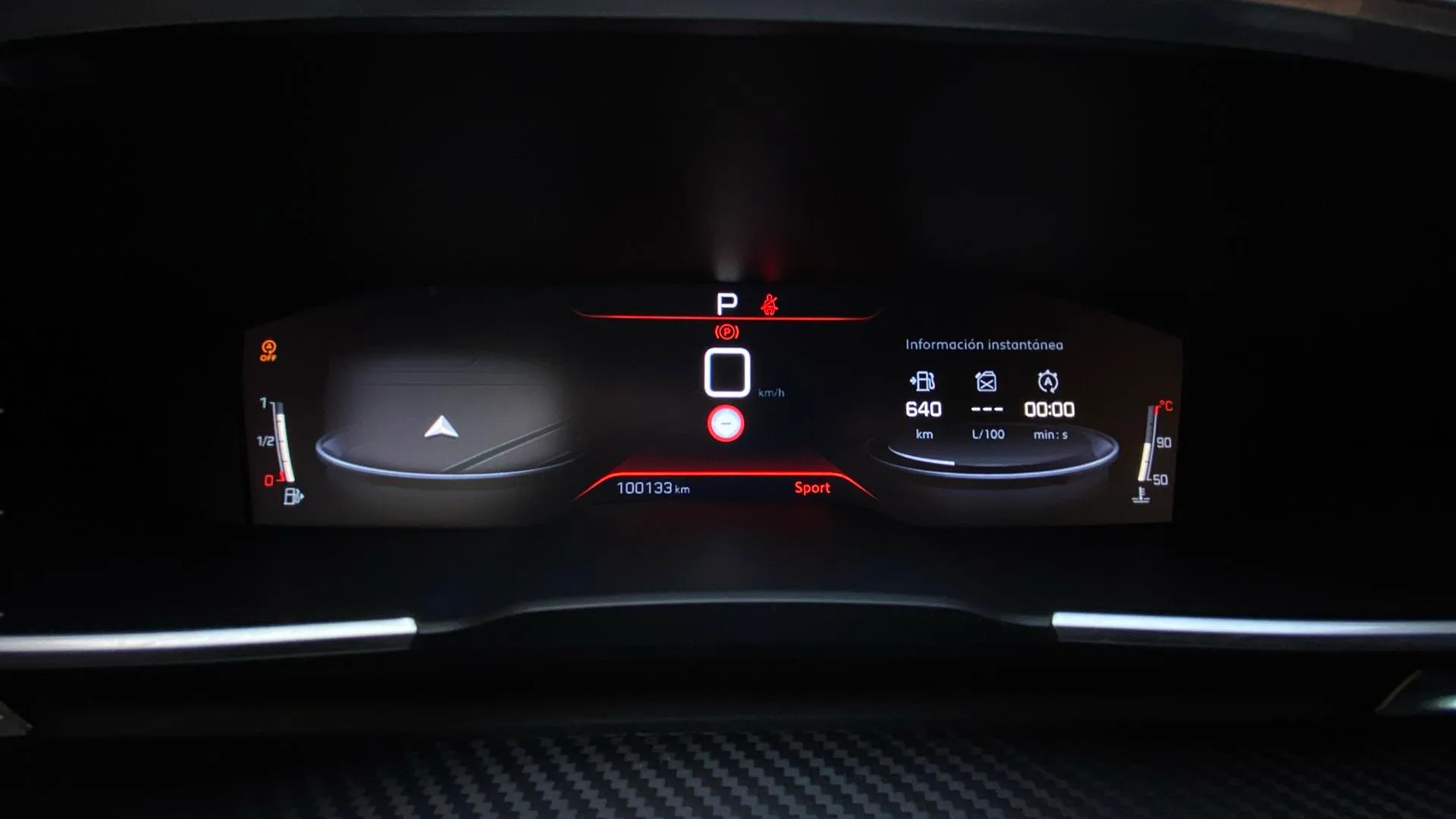 Peugeot 508 Allure BlueHDi 130 EAT8 - foto 14