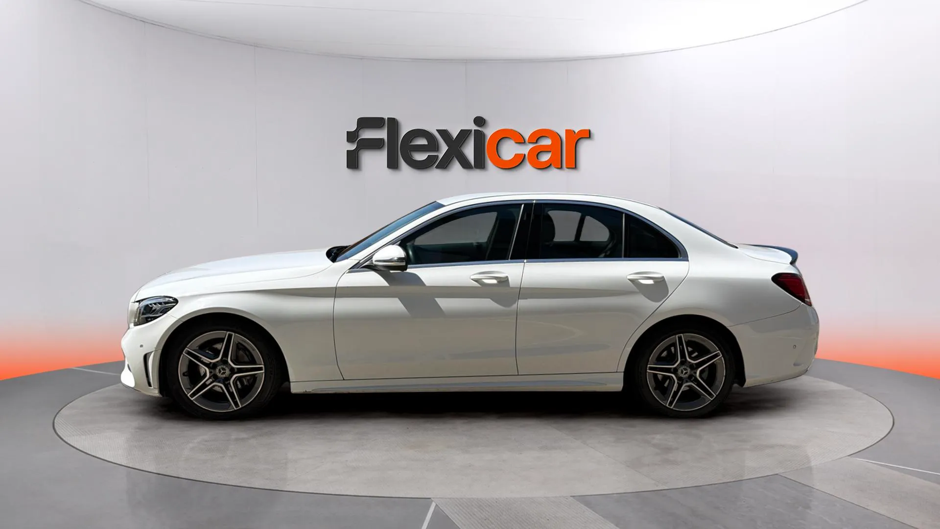 Mercedes-Benz Clase C C 200 - foto 4