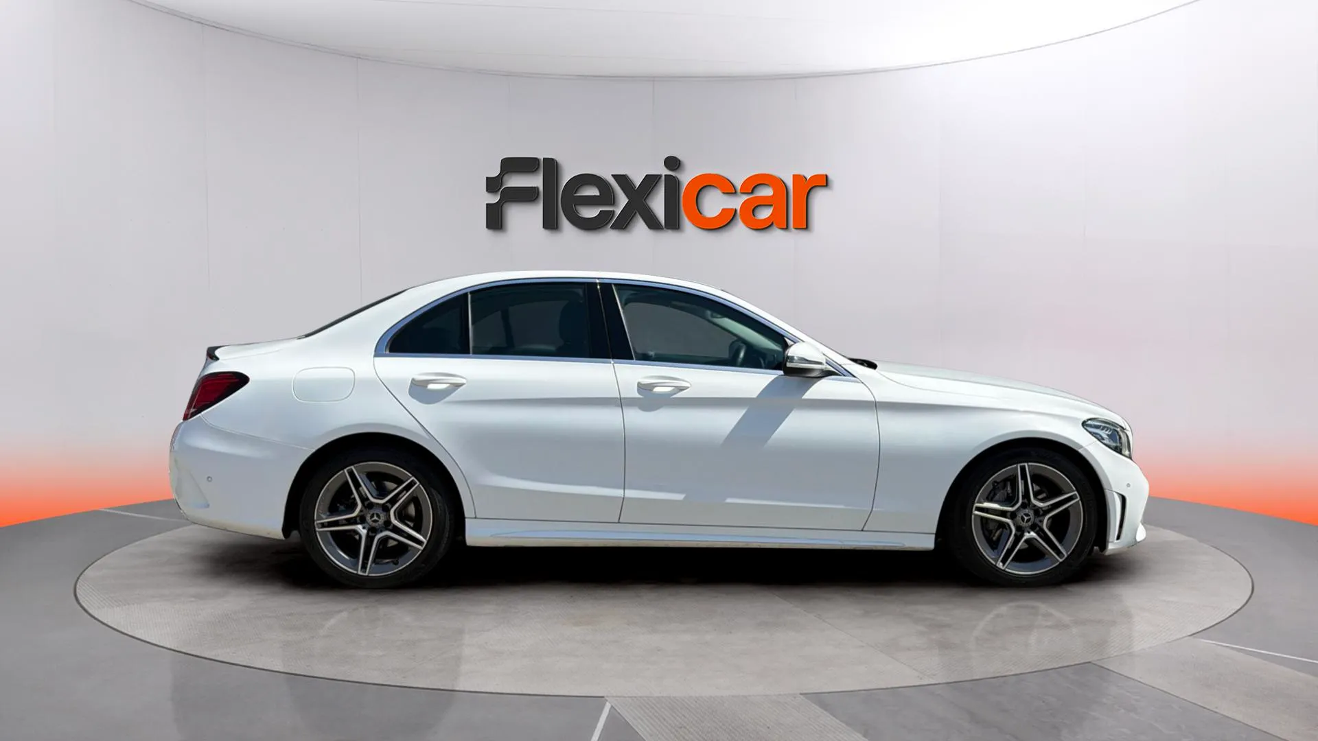 Mercedes-Benz Clase C C 200 - foto 8