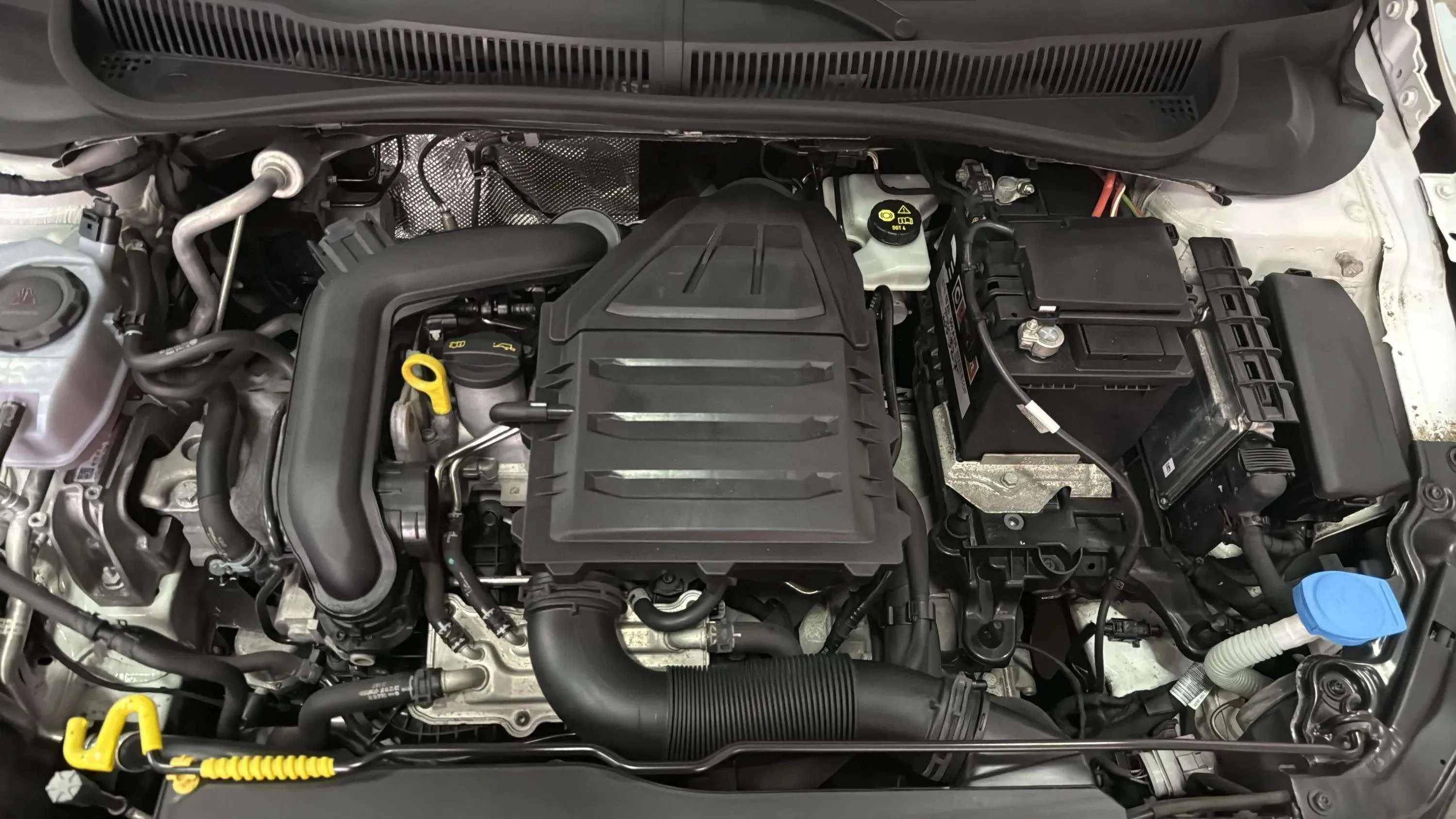 Volkswagen Polo Advance 1.0 TSI DSG - foto 11