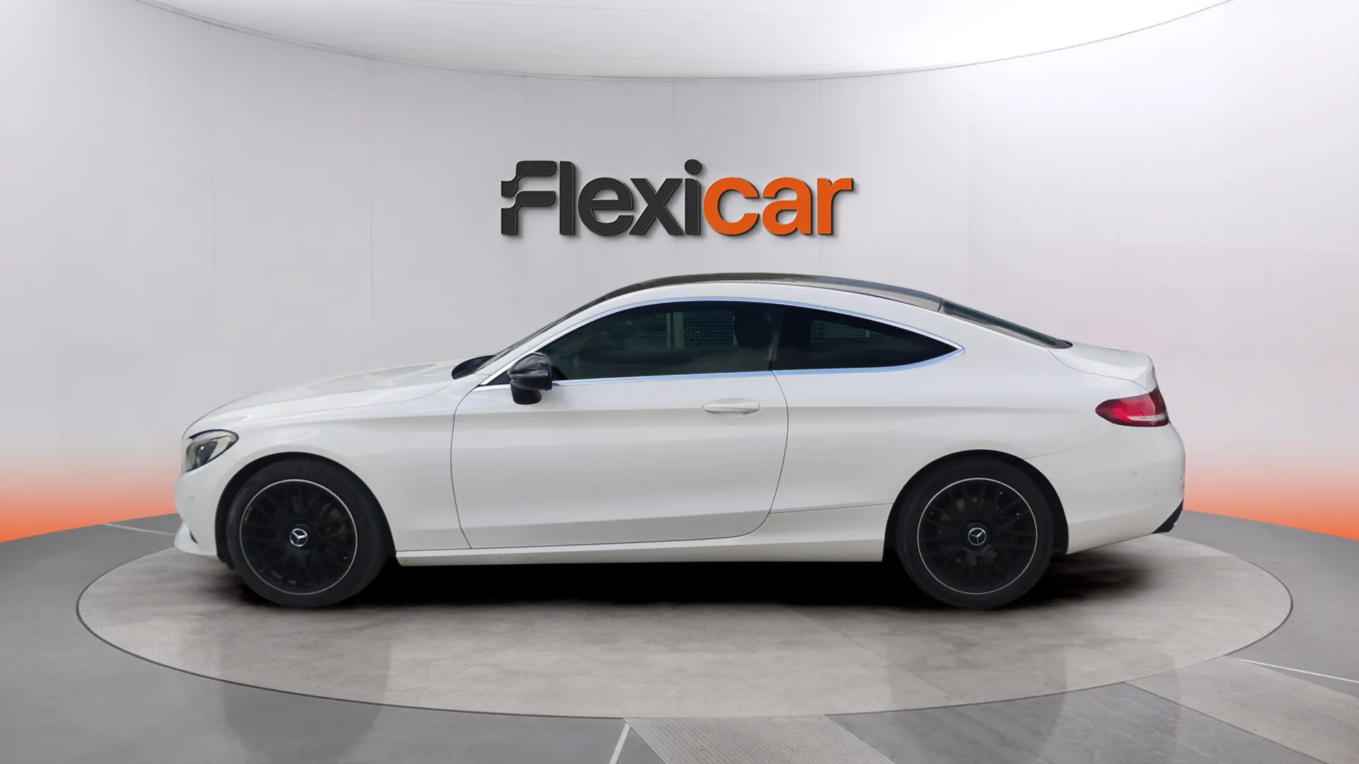Mercedes-Benz Clase C C Coupé 200 - foto 5