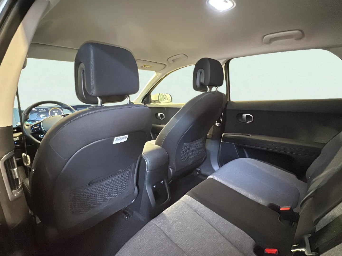 Hyundai Ioniq 5 63KWH Light RWD - foto 26