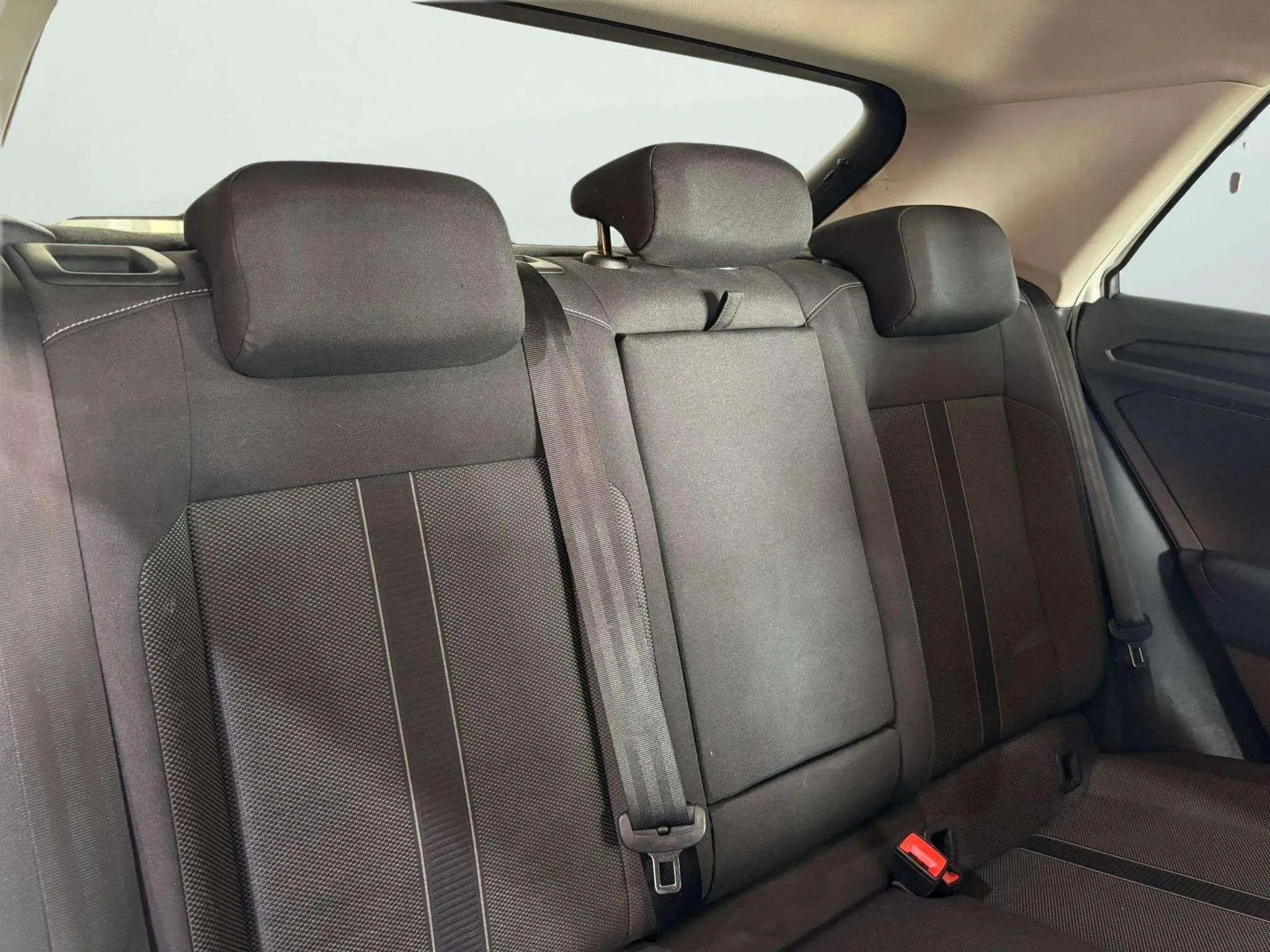 Volkswagen T-Roc Advance Style 1.5 TSI DSG - foto 13