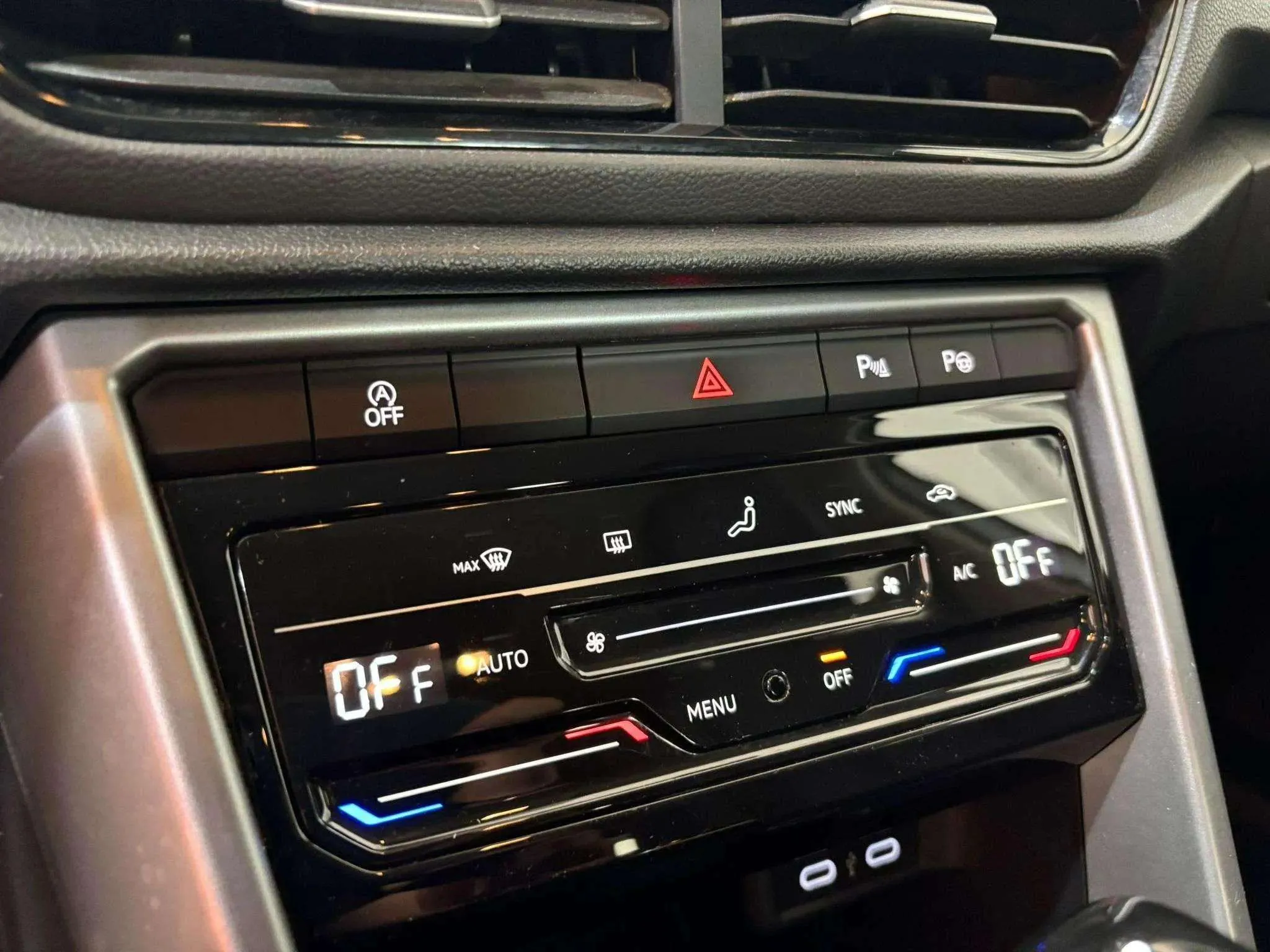 Volkswagen T-Roc Advance Style 1.5 TSI DSG - foto 19