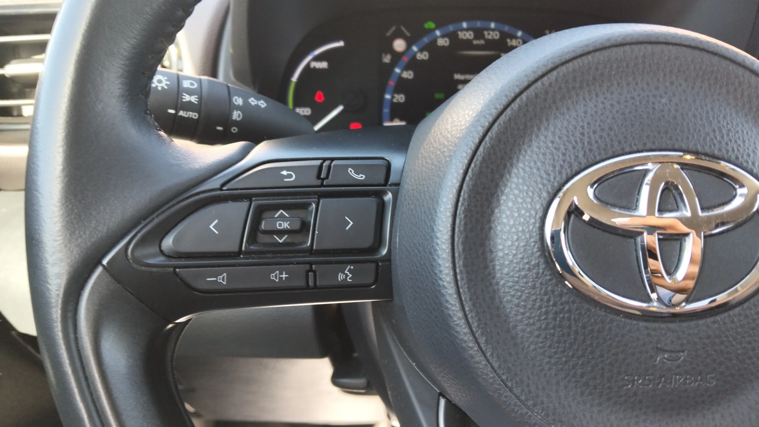 Toyota Yaris Cross 1.5 120H Active Tech - foto 17