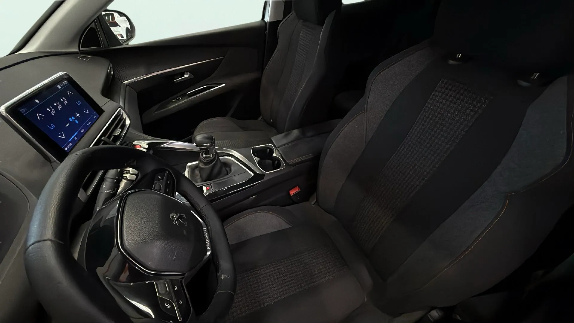 Peugeot 3008 1.2 PureTech Active - foto 11