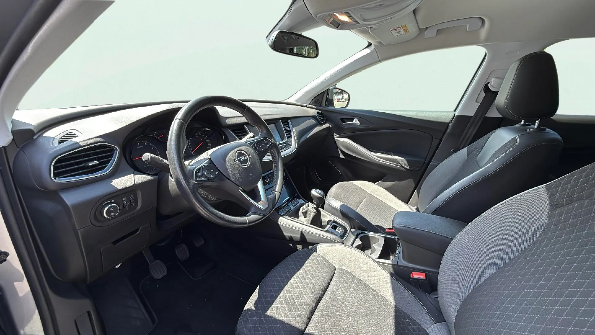 Opel Grandland 1.5 CDTi Edition - foto 18