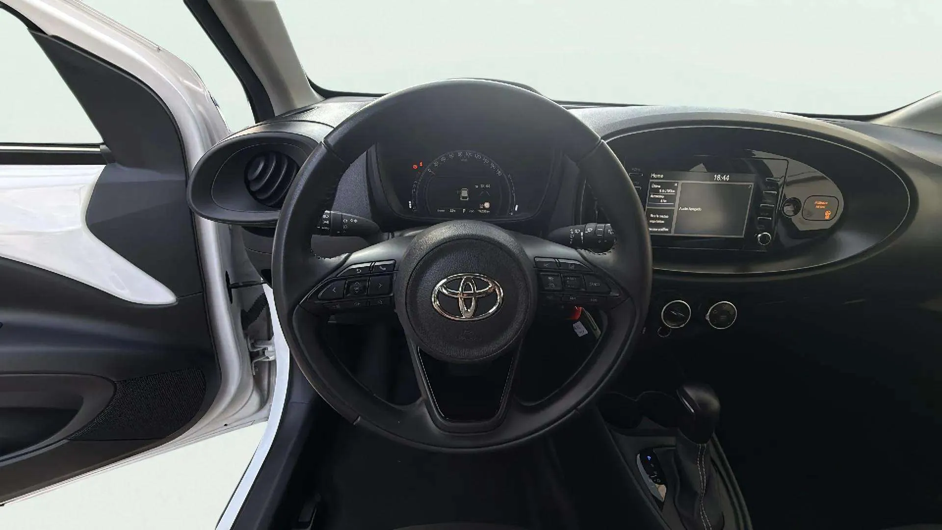 Toyota Aygo X 1.0 VVT-I Chic - foto 11
