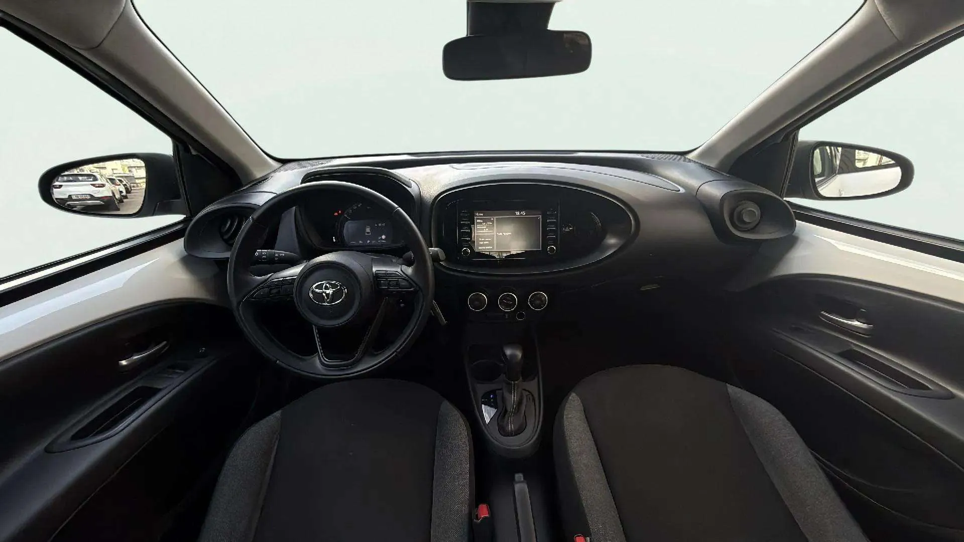 Toyota Aygo X 1.0 VVT-I Chic - foto 10
