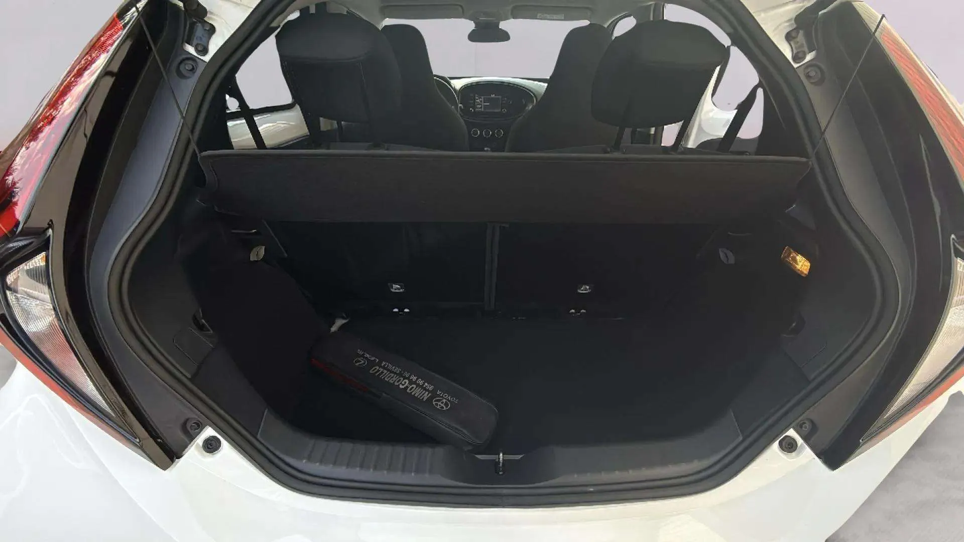 Toyota Aygo X 1.0 VVT-I Chic - foto 16
