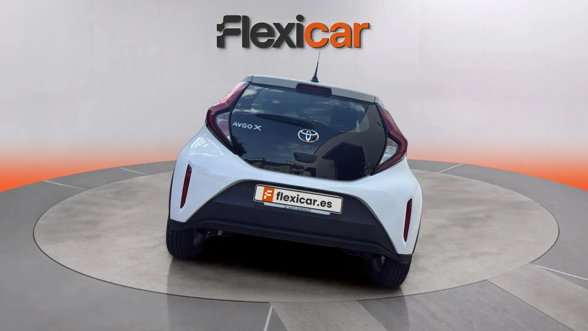 Toyota Aygo X 1.0 VVT-I Chic - foto 5